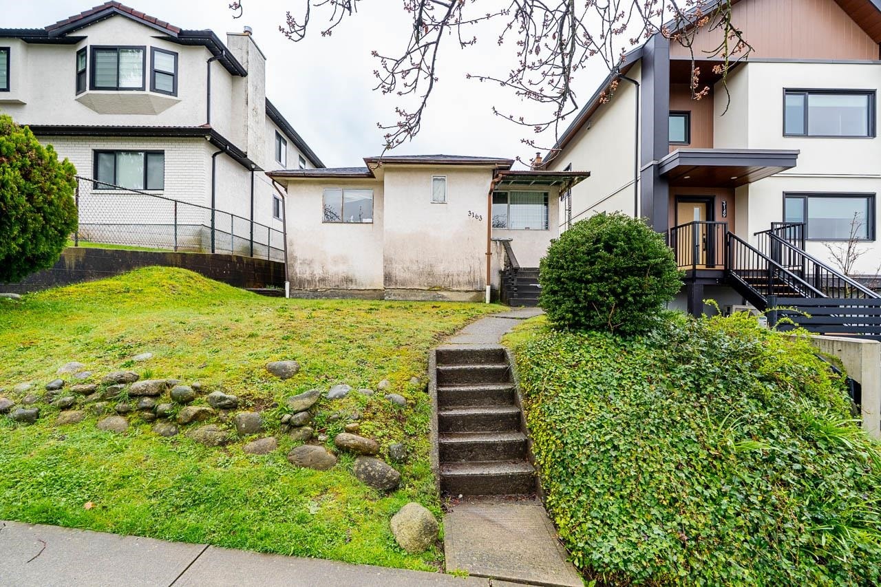 3163 Rupert Street, Vancouver, BC
