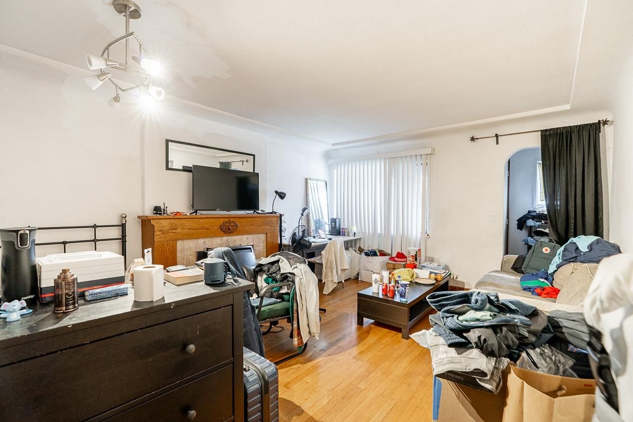 3163 Rupert Street, Vancouver, BC