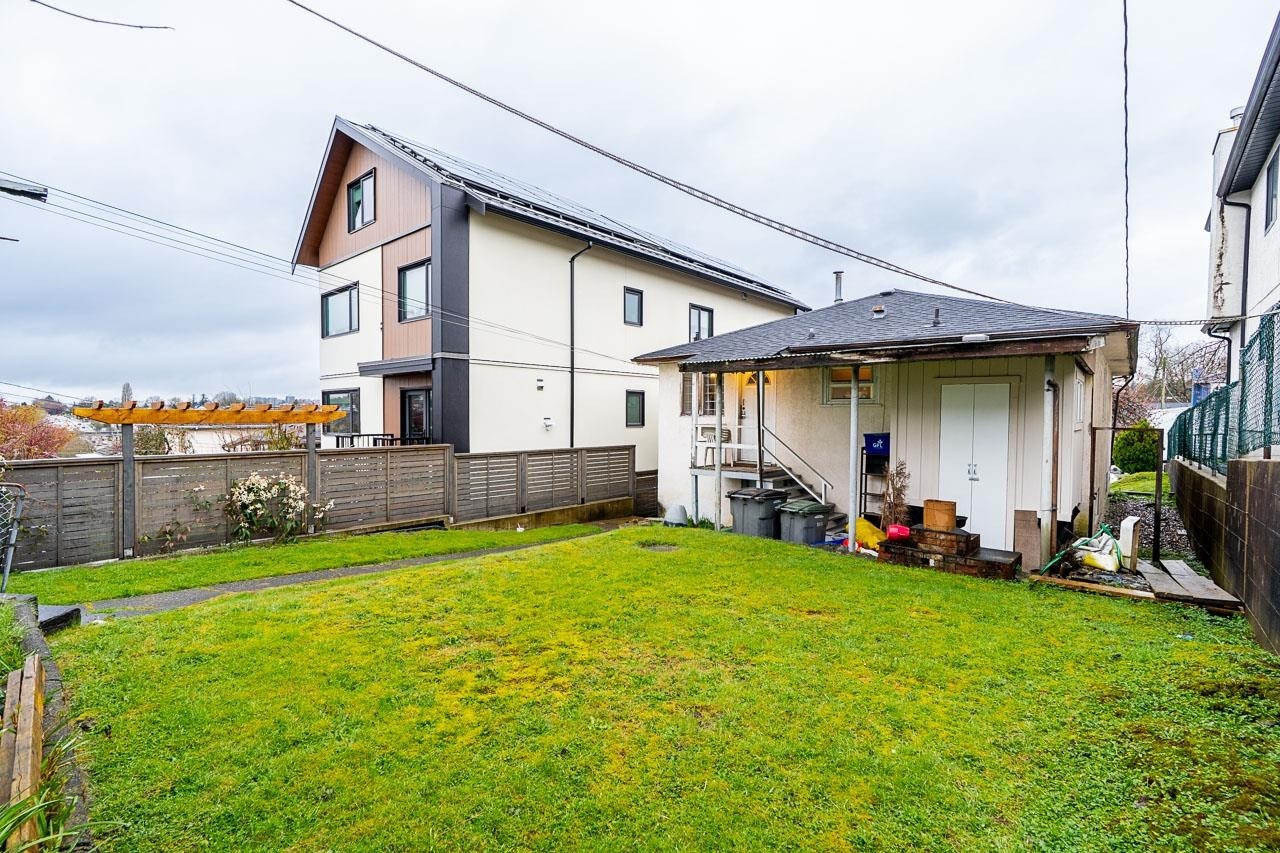 3163 Rupert Street, Vancouver, BC