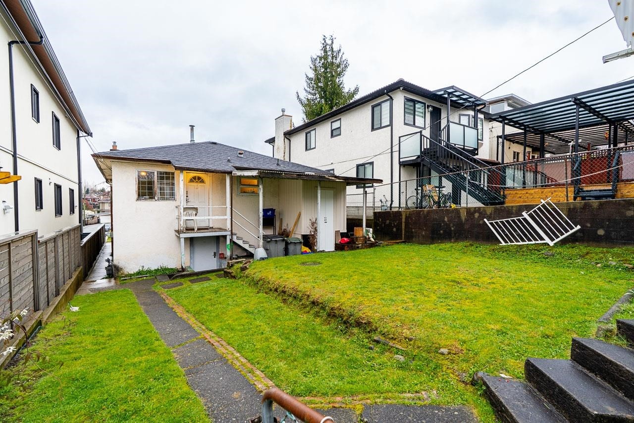 3163 Rupert Street, Vancouver, BC