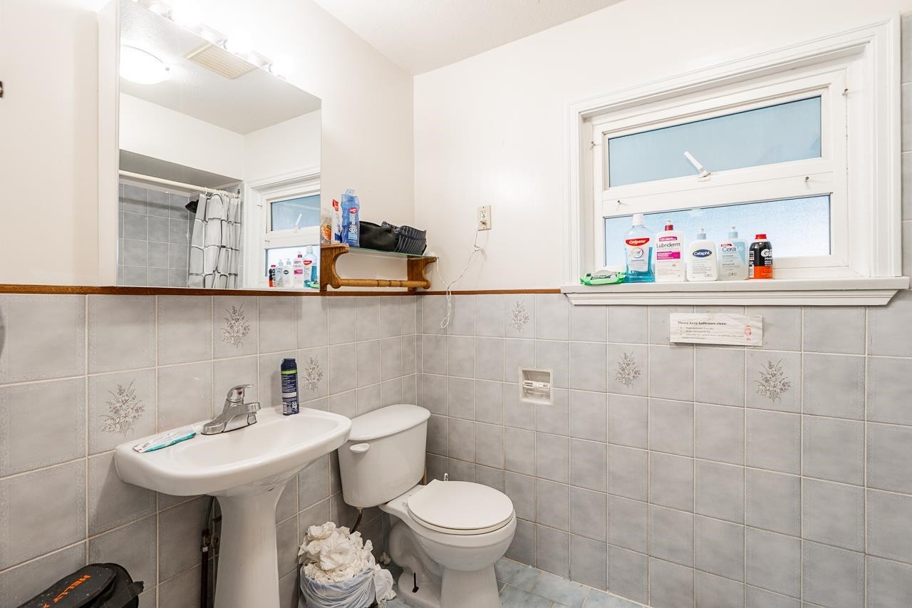 3163 Rupert Street, Vancouver, BC