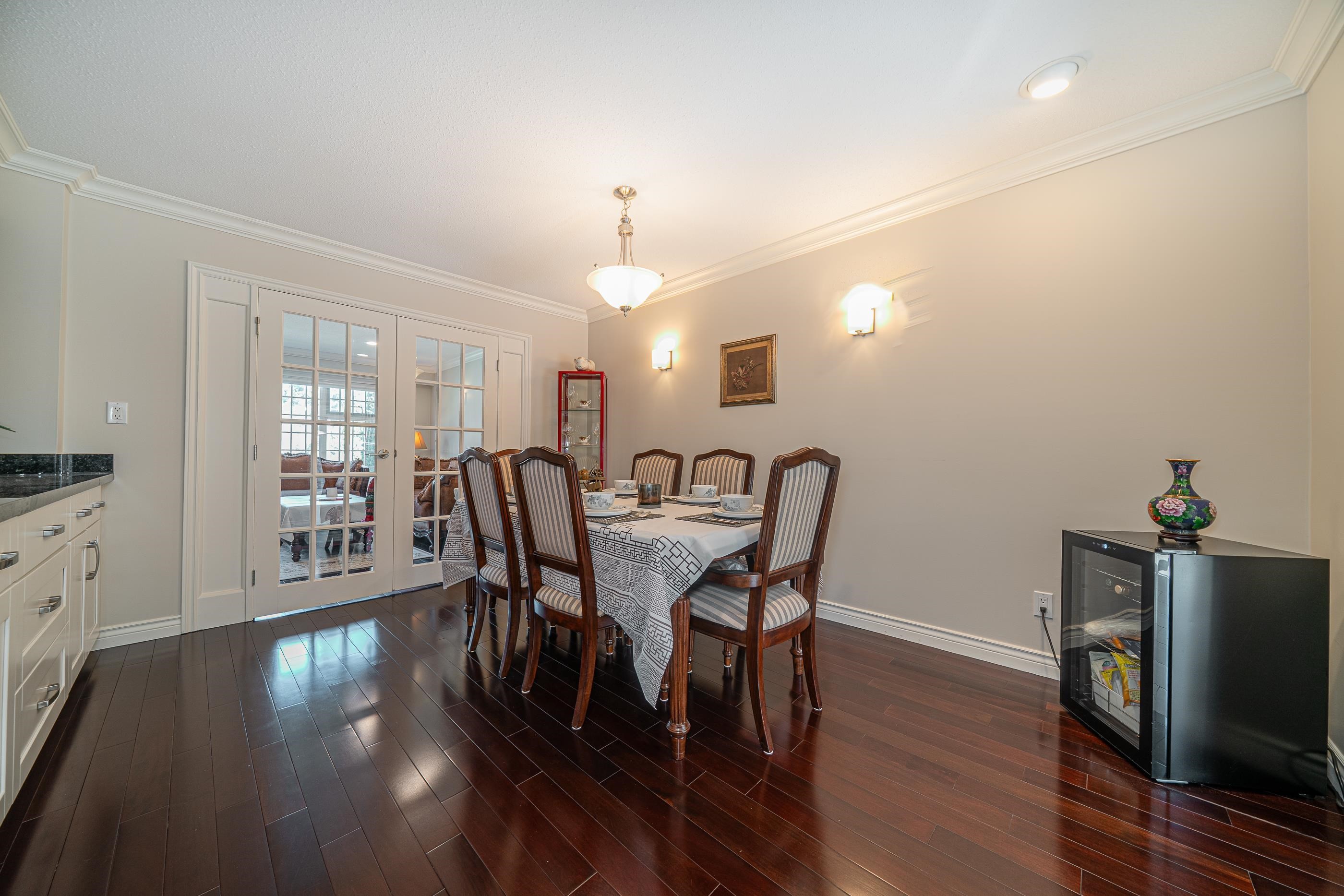 4049 27Th Avenue W, Vancouver, BC