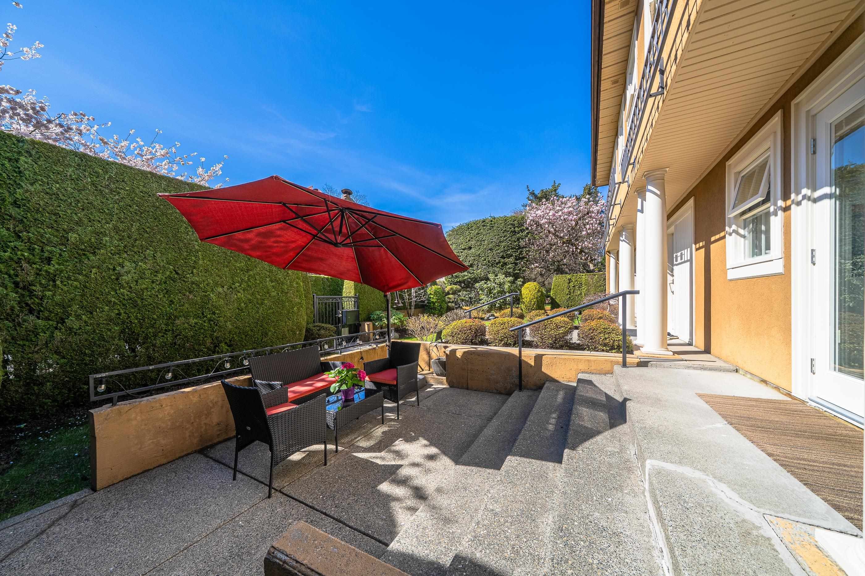 4049 27Th Avenue W, Vancouver, BC