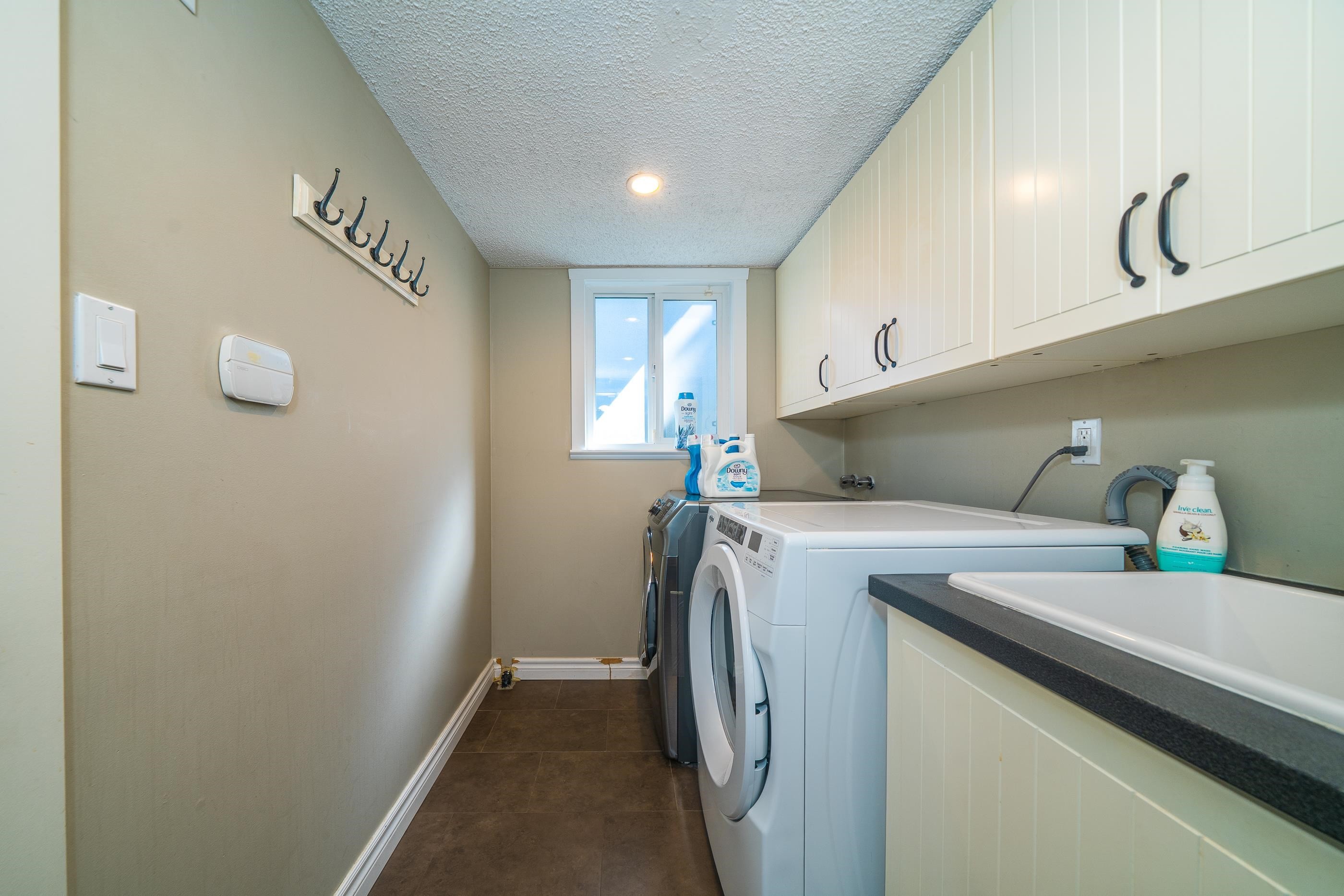 9288 Romaniuk Drive, Richmond, BC