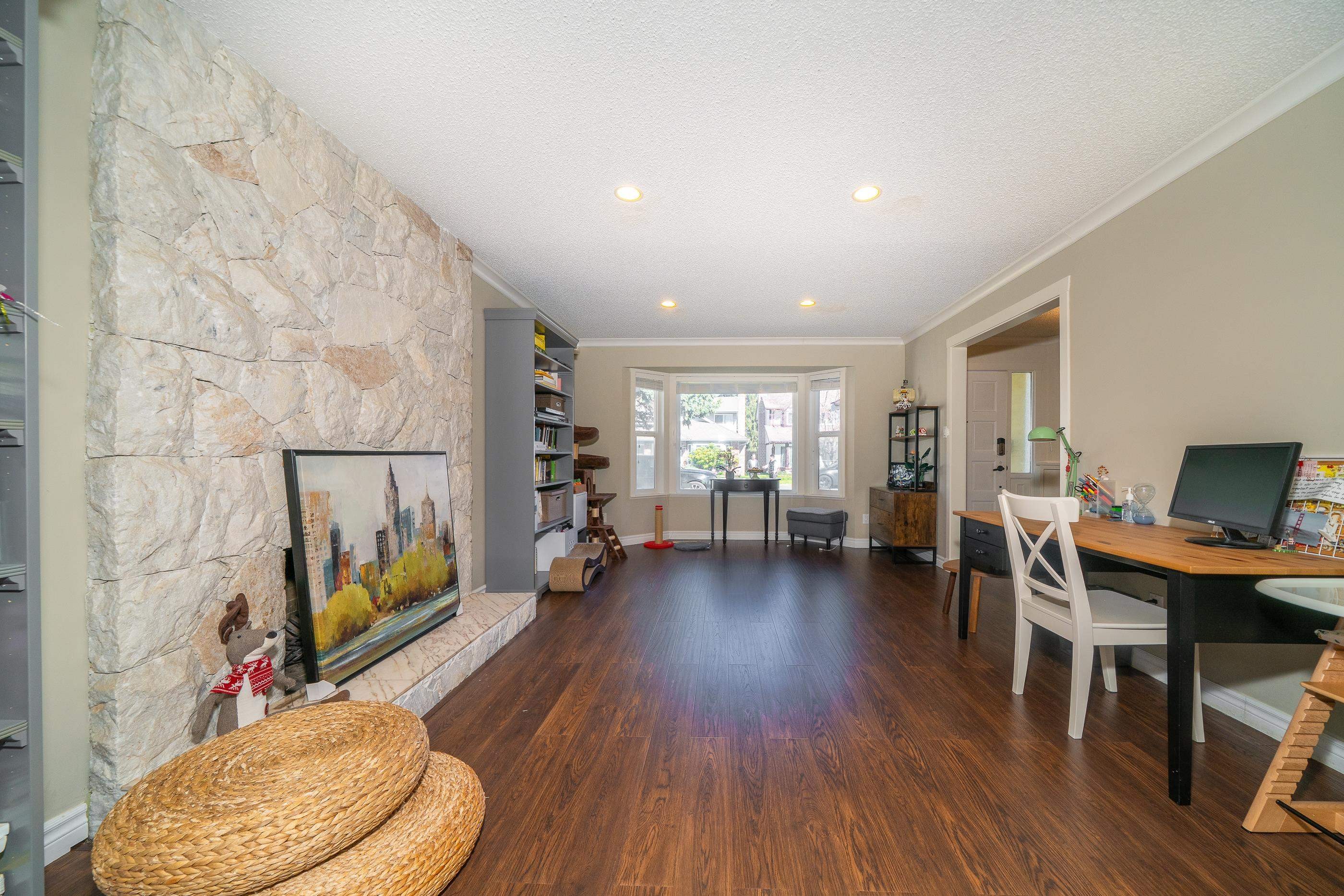 9288 Romaniuk Drive, Richmond, BC