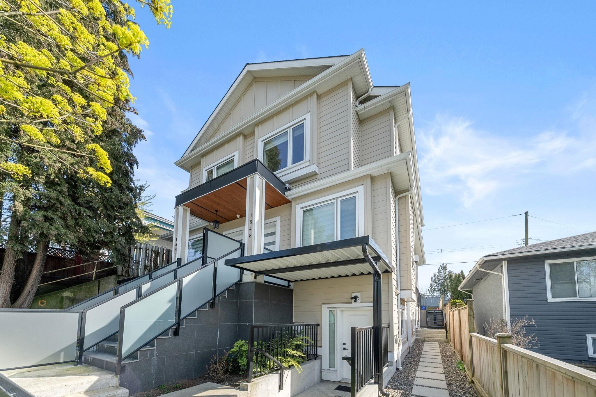 1548 41St Avenue E, Vancouver, BC