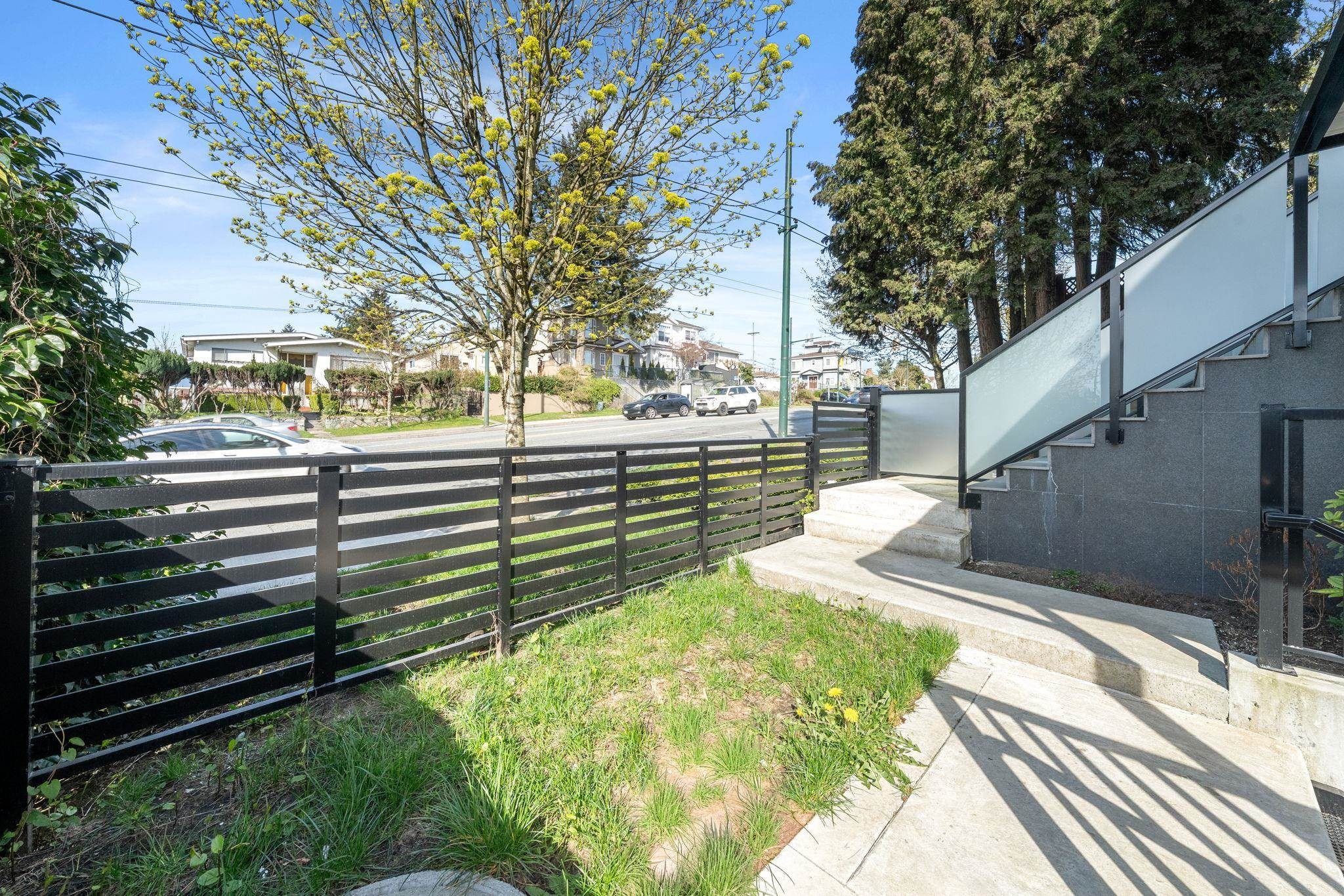 1548 41St Avenue E, Vancouver, BC