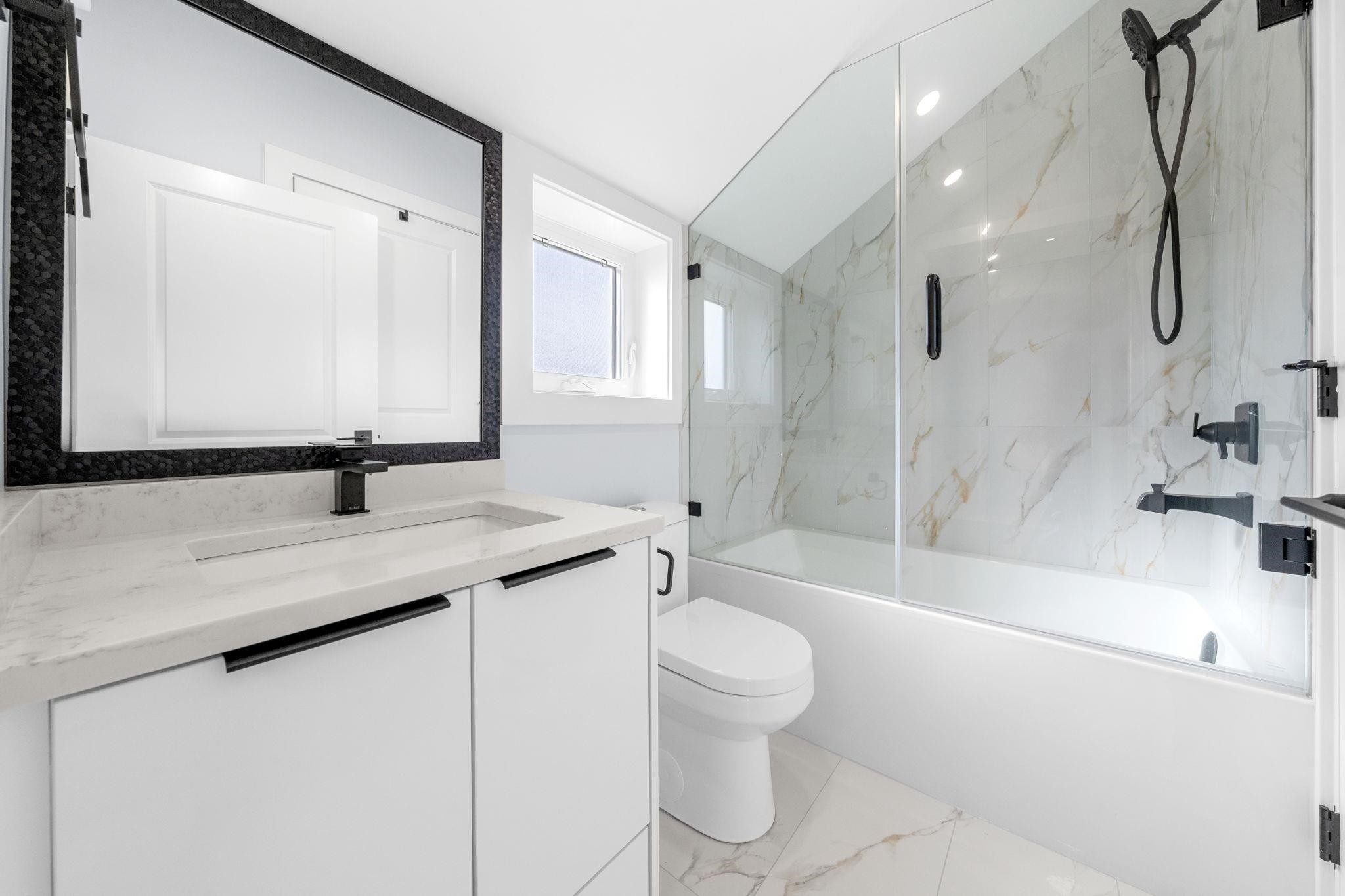 1548 41St Avenue E, Vancouver, BC