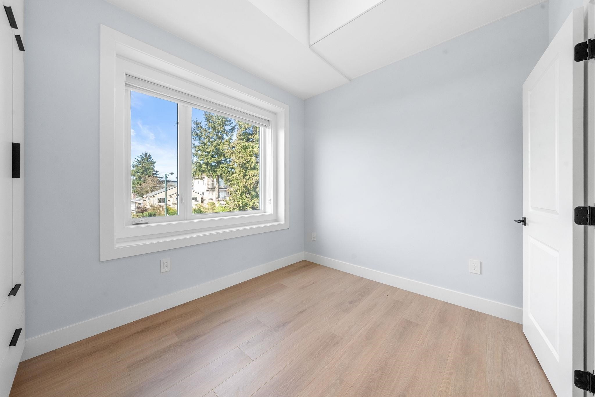 1548 41St Avenue E, Vancouver, BC