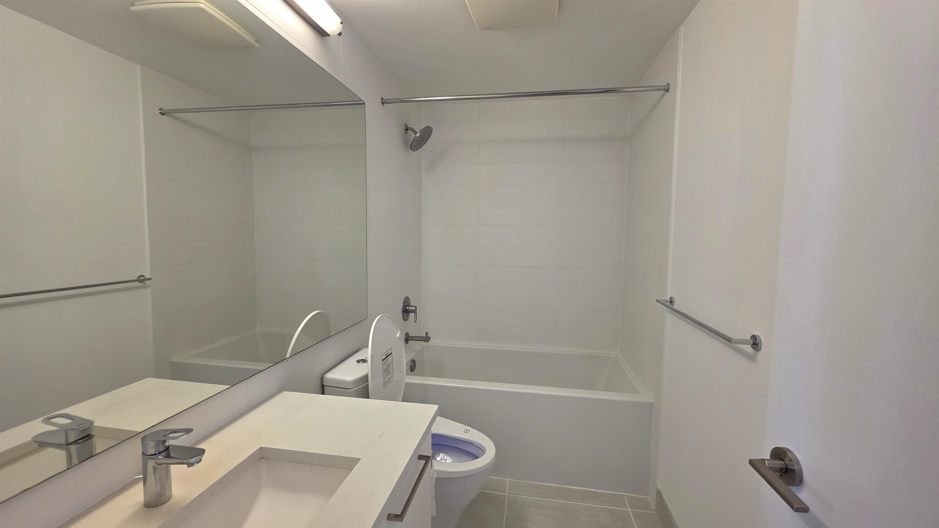 1505-9393 Tower Road, Burnaby, BC