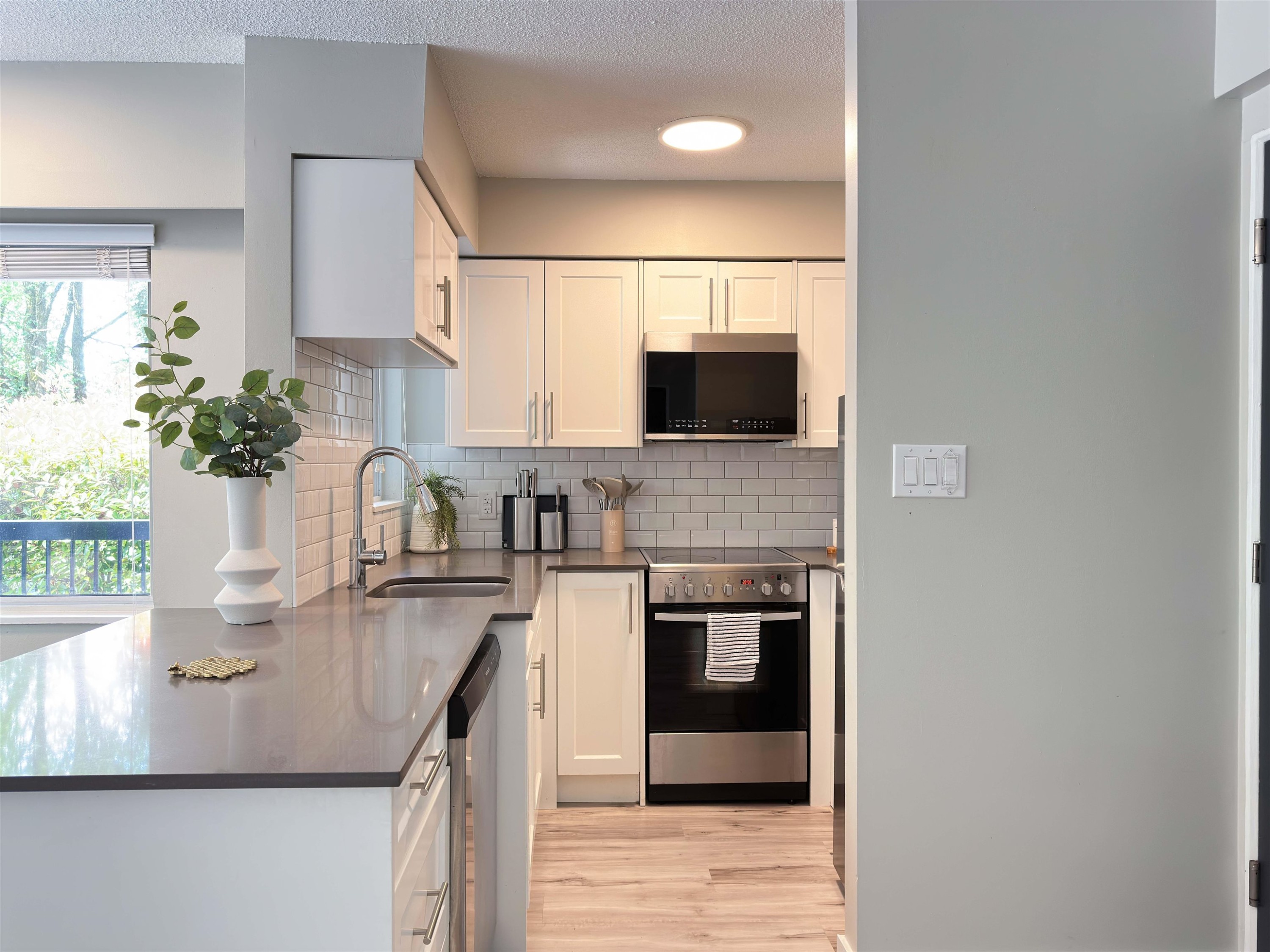 1923 Parker Street, Vancouver, BC