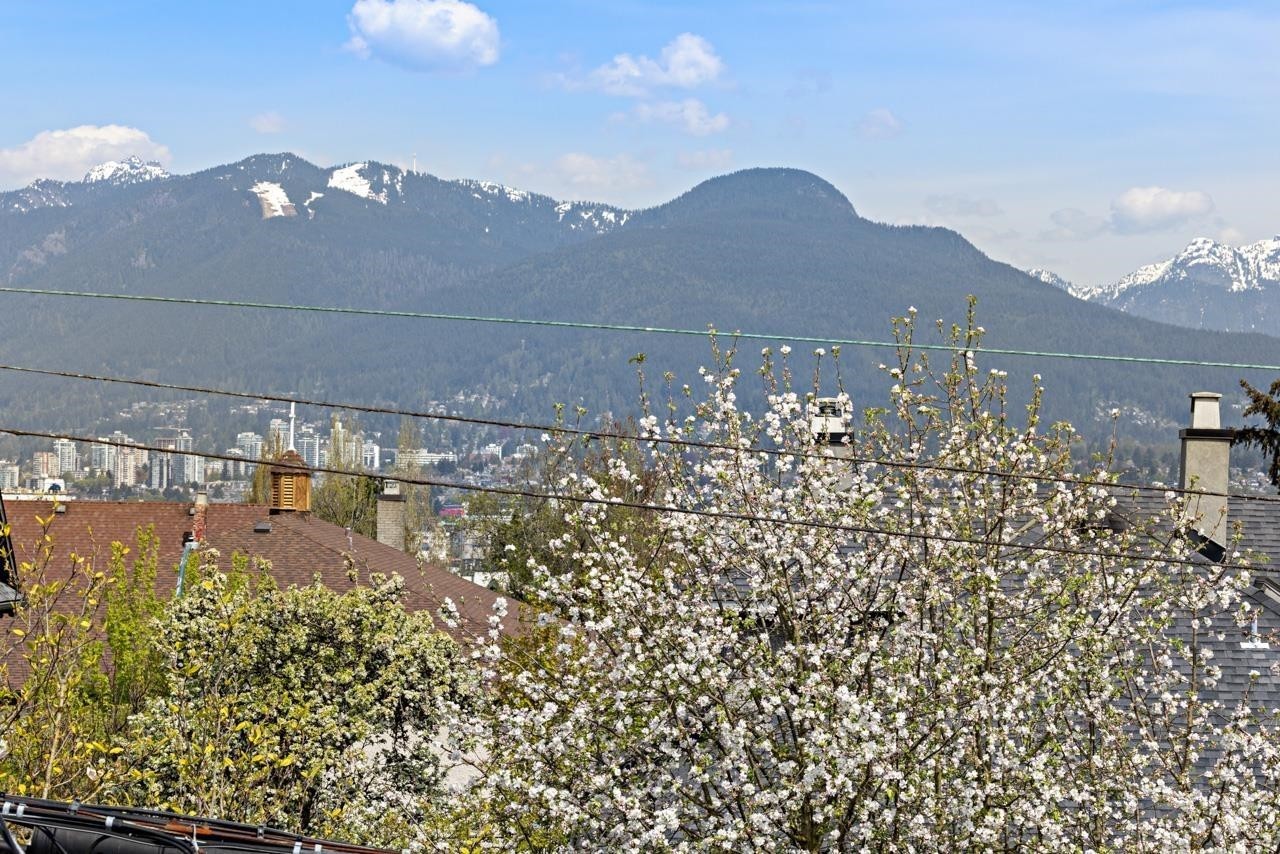 1923 Parker Street, Vancouver, BC