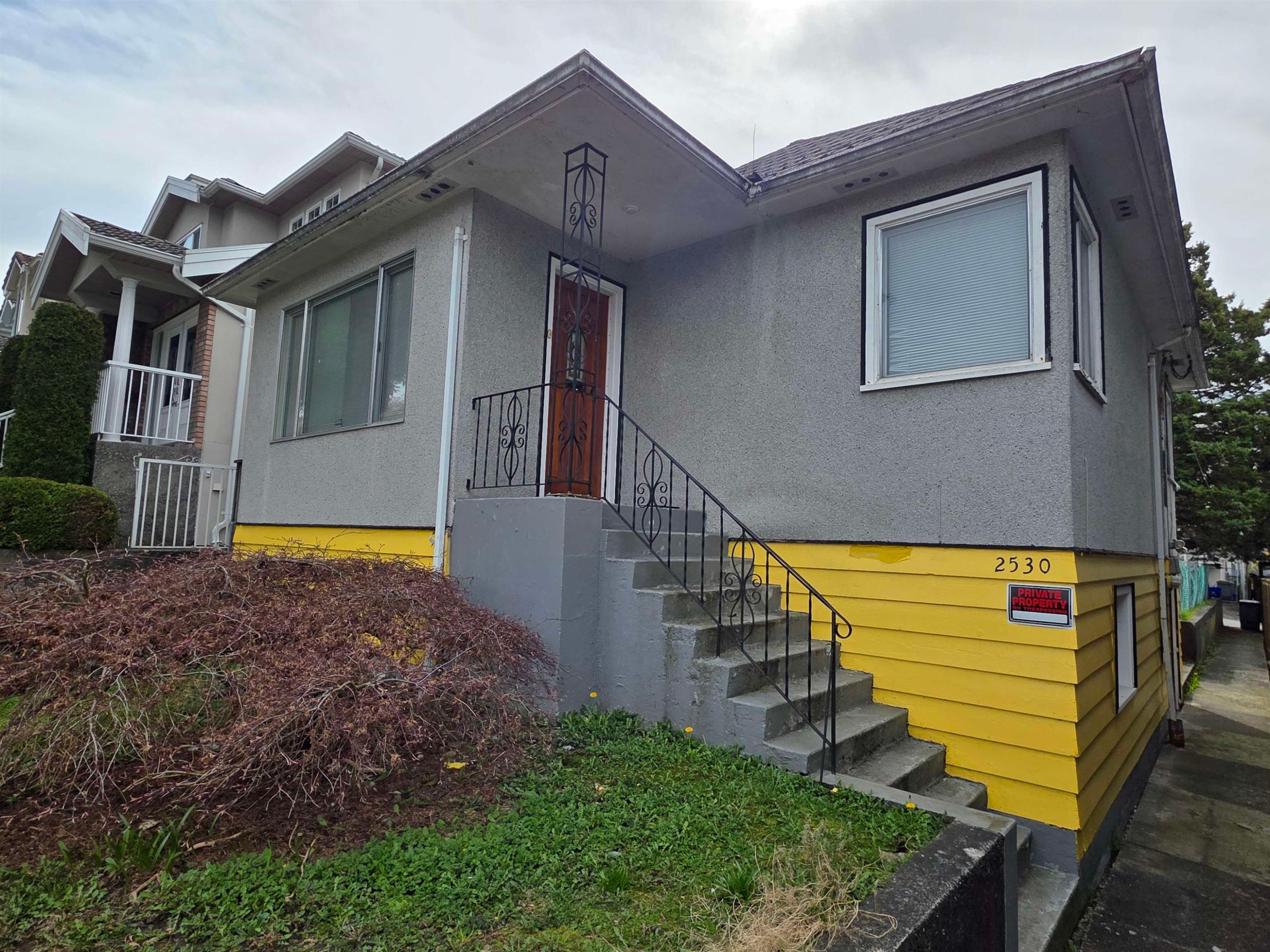 2530 7Th Avenue, Vancouver, BC