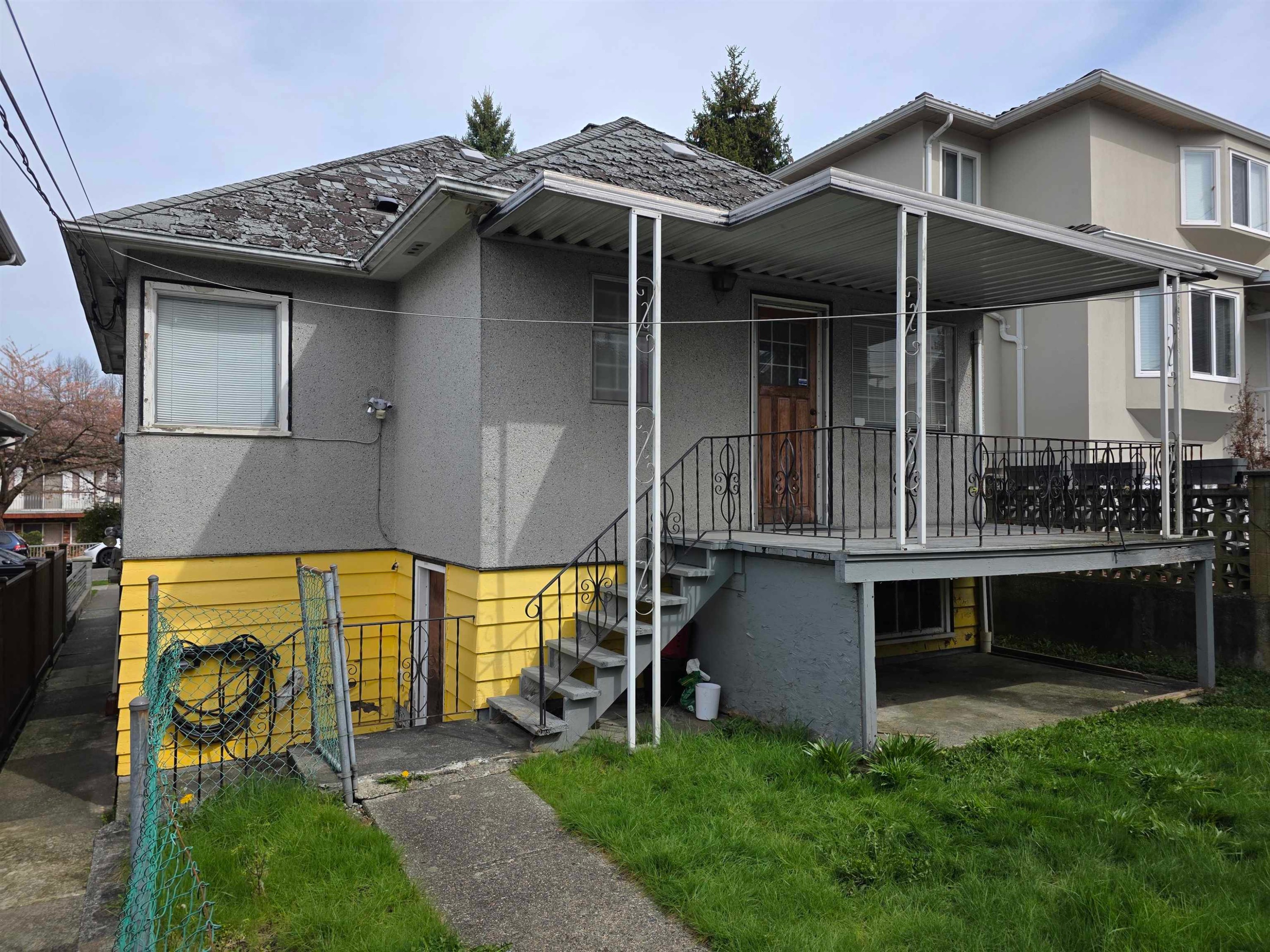 2530 7Th Avenue, Vancouver, BC