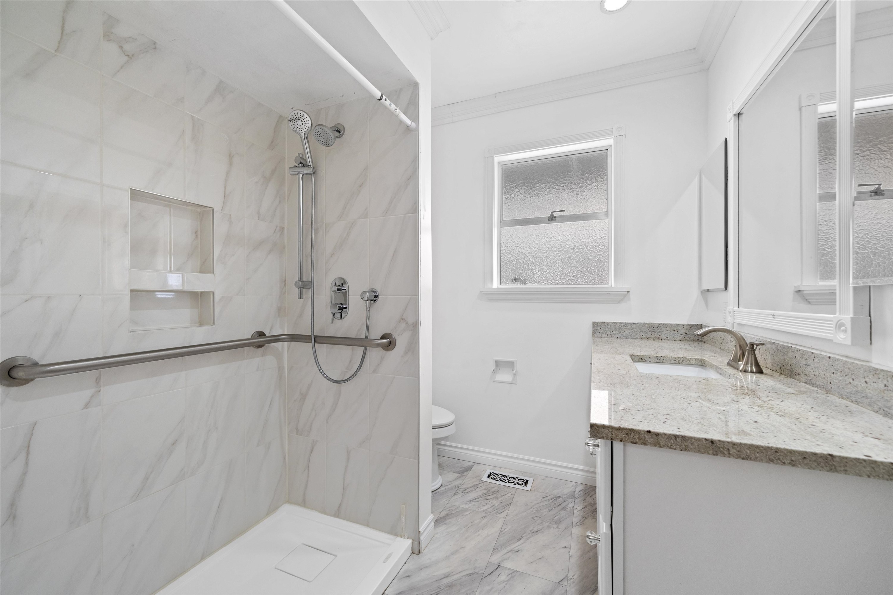 3356 Liverpool Street, Port Coquitlam, BC