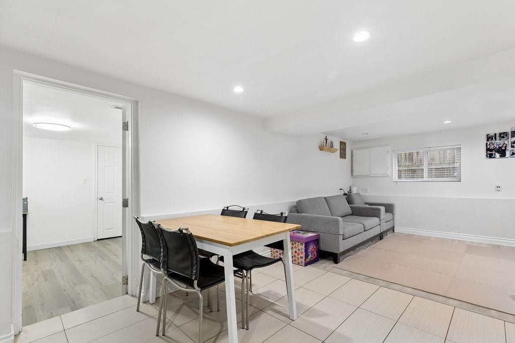 3708 Dumfries Street, Vancouver, BC
