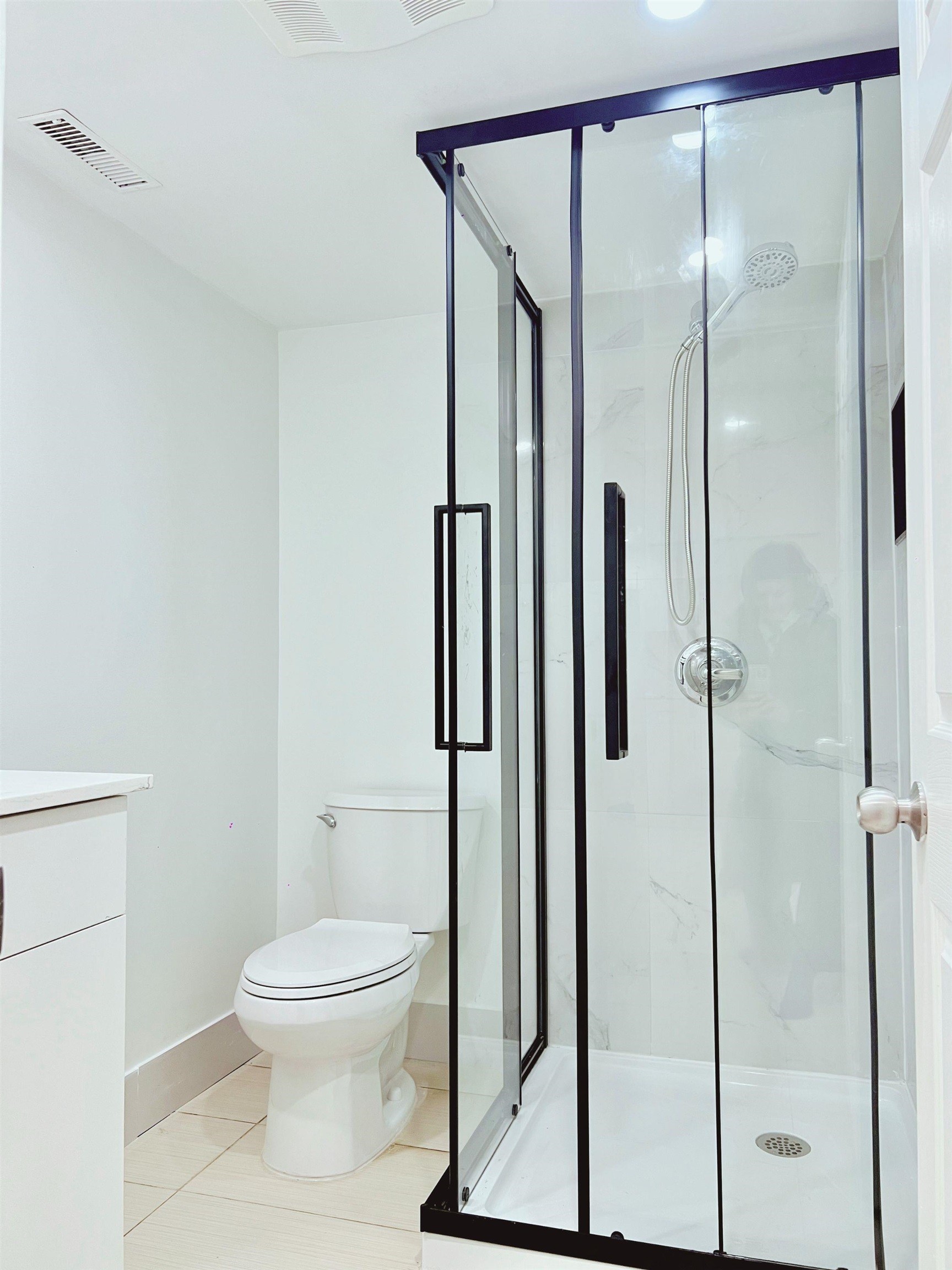 3708 Dumfries Street, Vancouver, BC