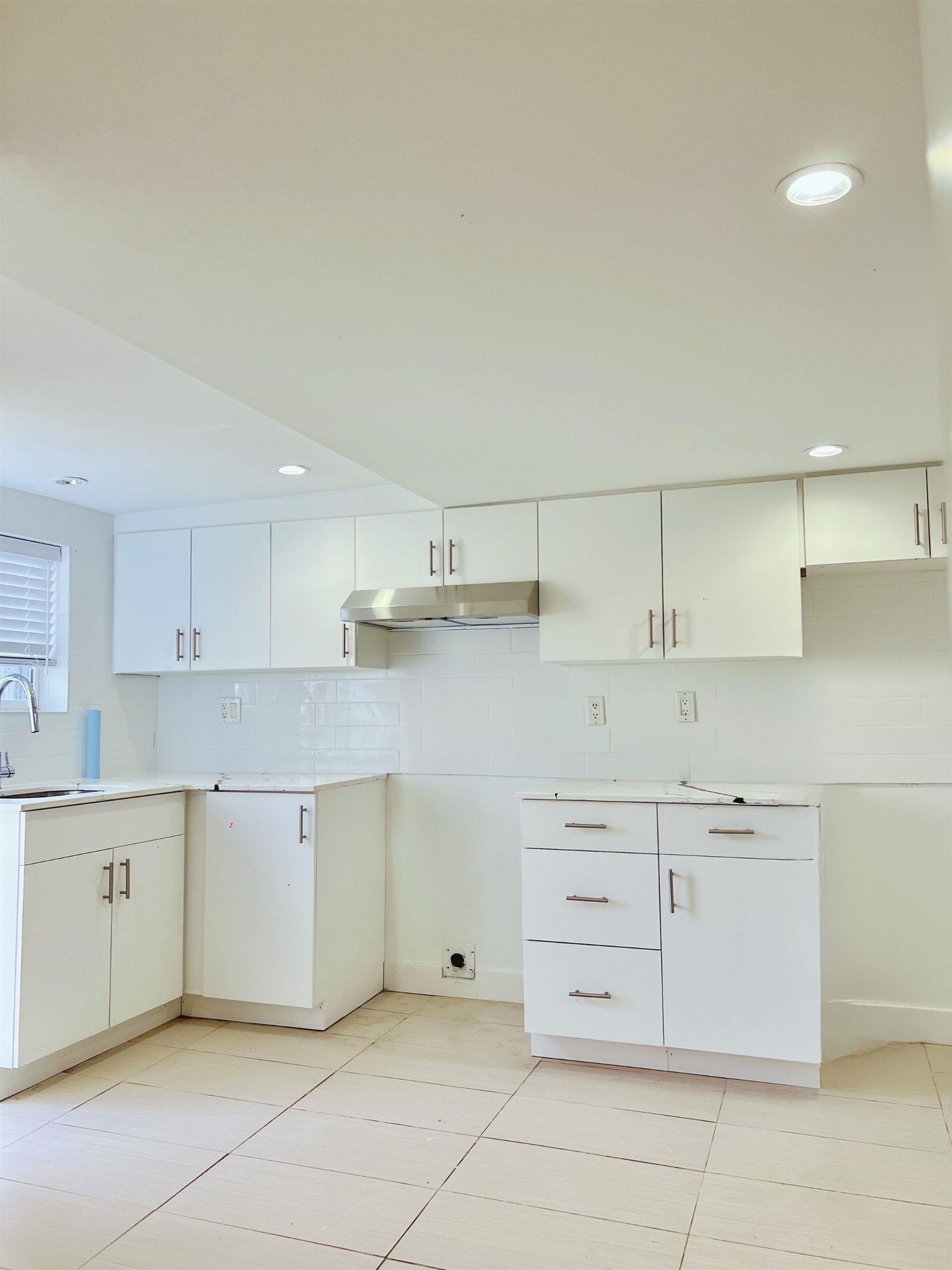3708 Dumfries Street, Vancouver, BC