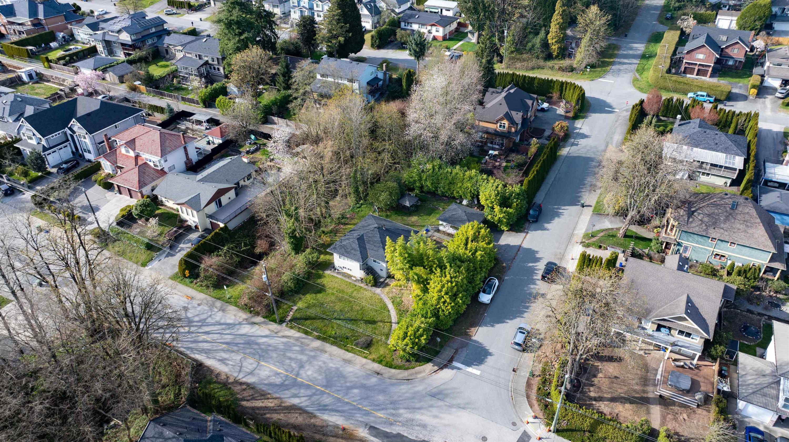 971 Rochester Avenue, Coquitlam, BC