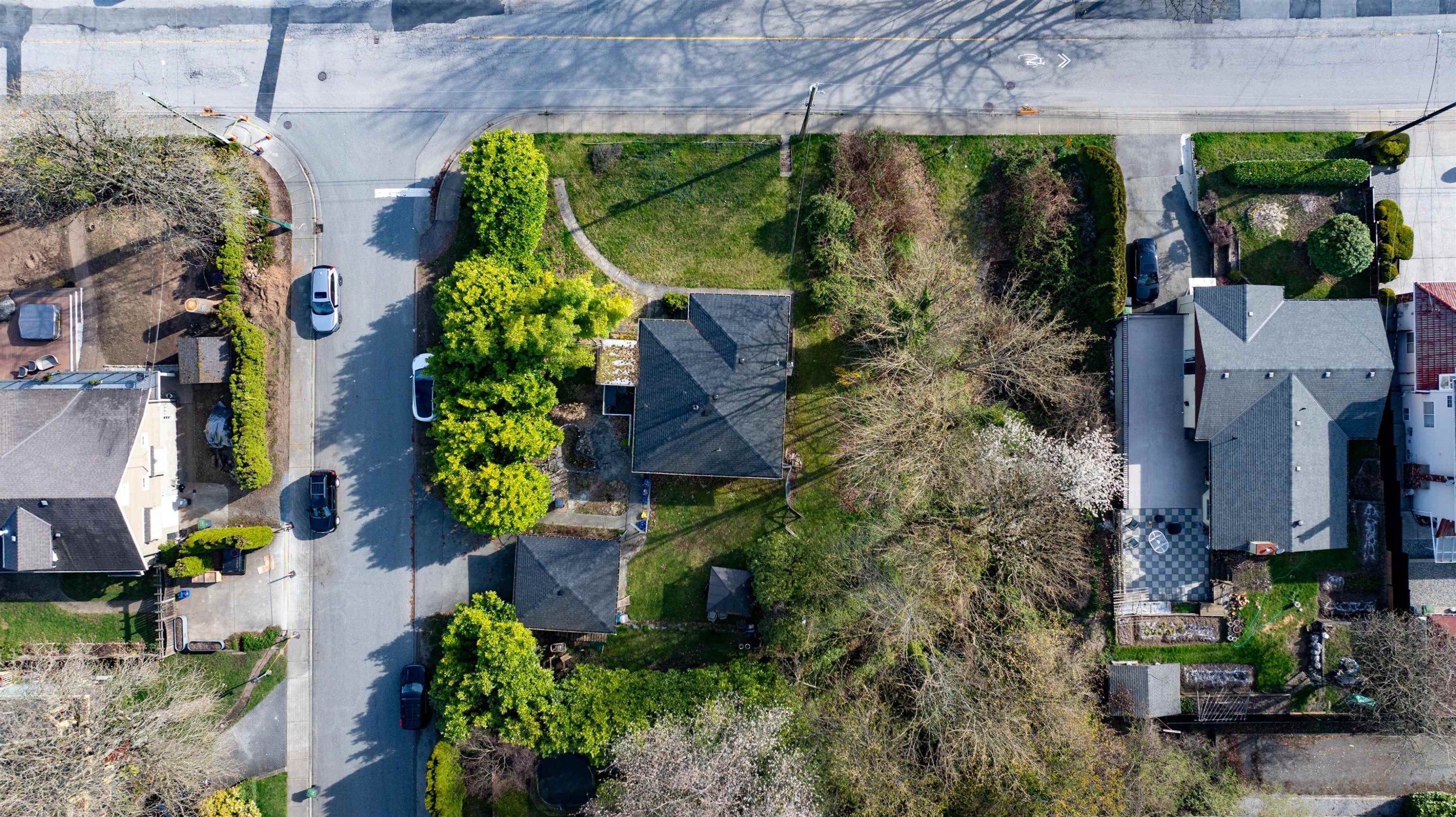 971 Rochester Avenue, Coquitlam, BC