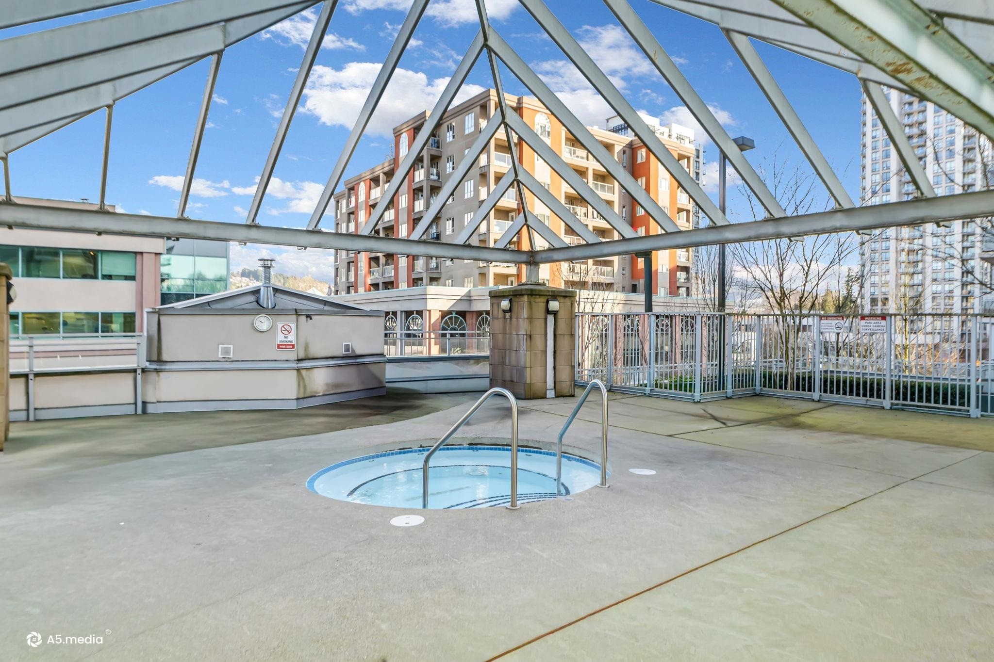 706-2968 Glen Drive, Coquitlam, BC
