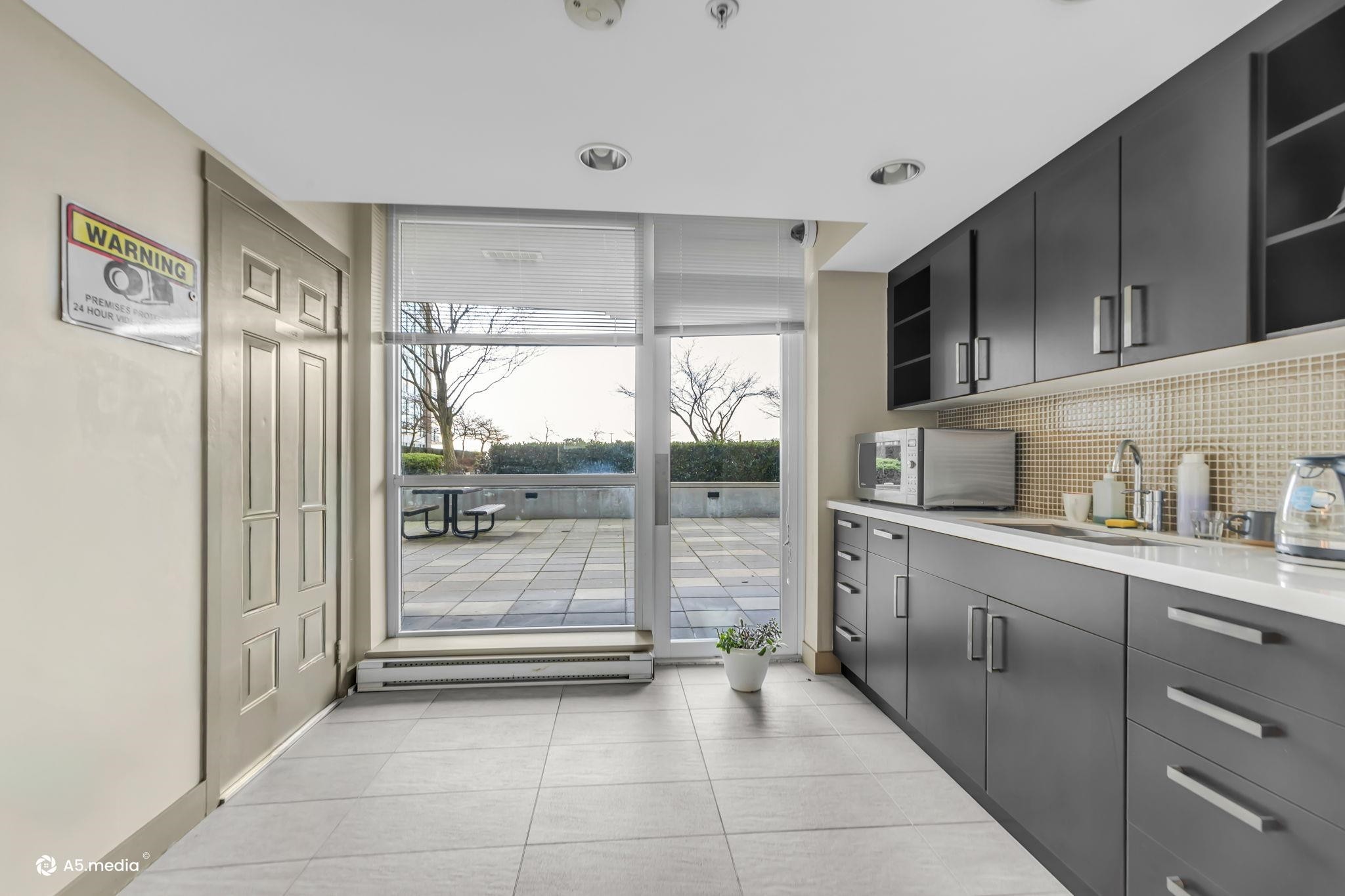 706-2968 Glen Drive, Coquitlam, BC