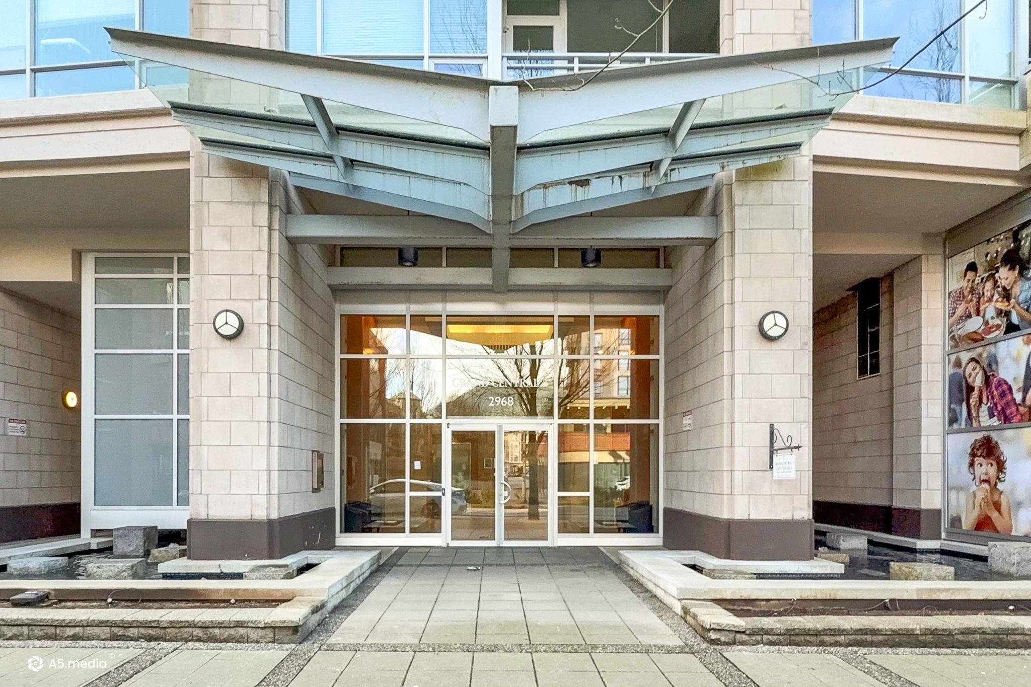 706-2968 Glen Drive, Coquitlam, BC