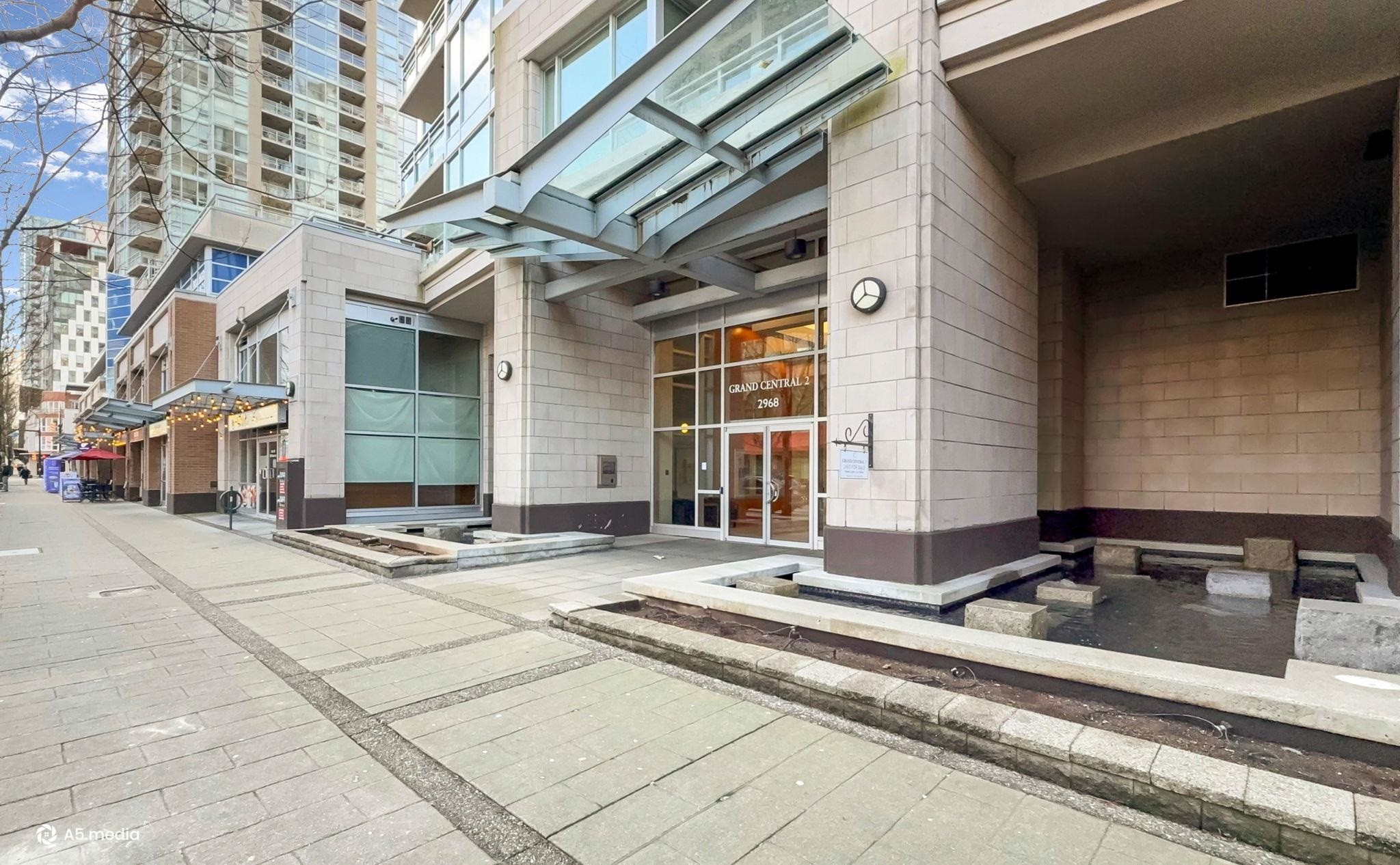 706-2968 Glen Drive, Coquitlam, BC