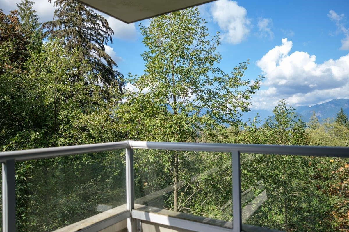 403-9232 University Crescent, Burnaby, BC