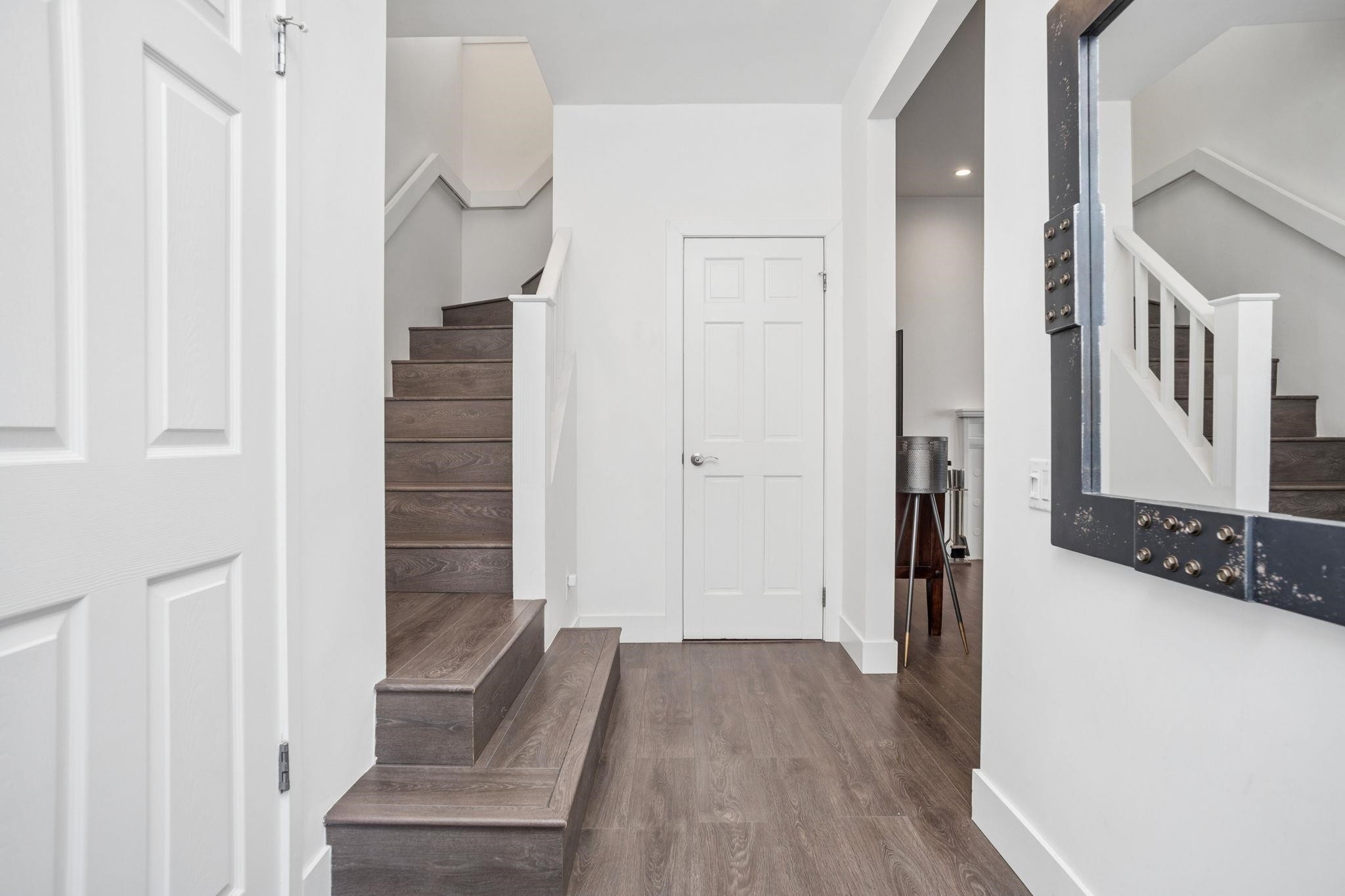 3537 5Th Avenue W, Vancouver, BC