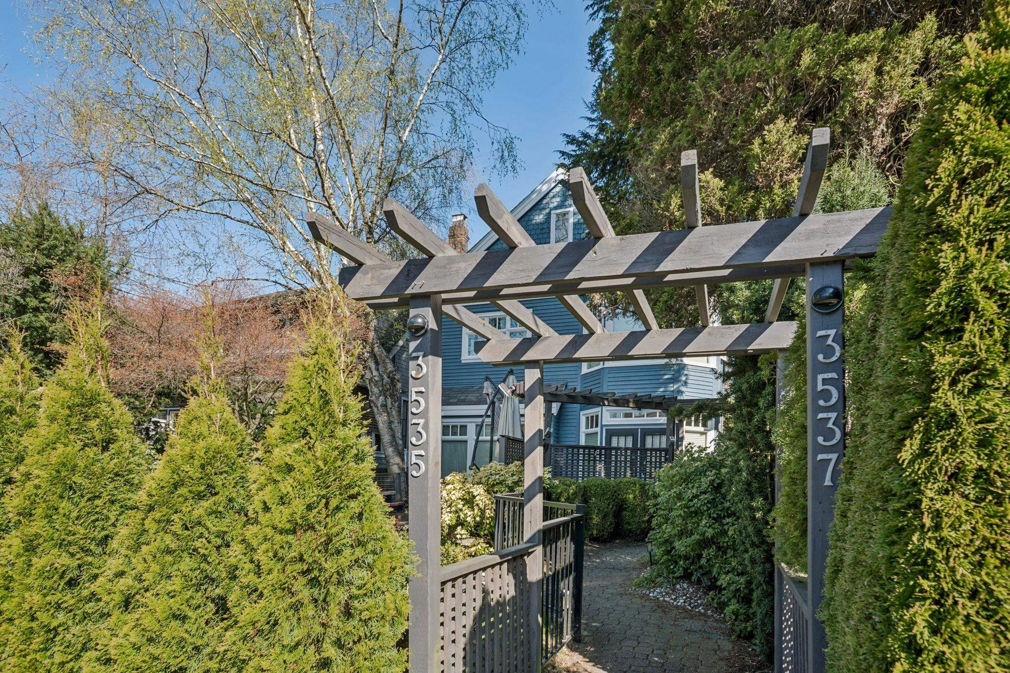 3537 5Th Avenue W, Vancouver, BC