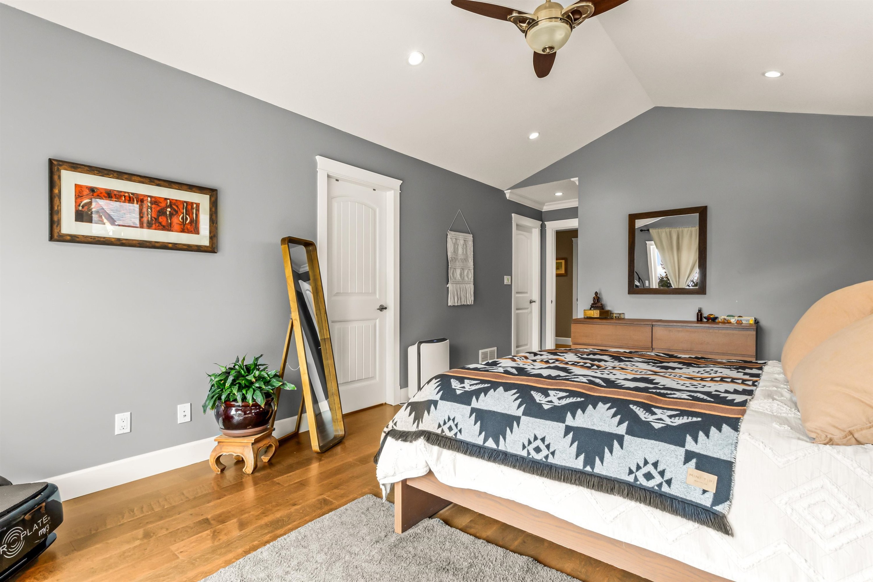 915 Thistle Place, Britannia Beach, BC