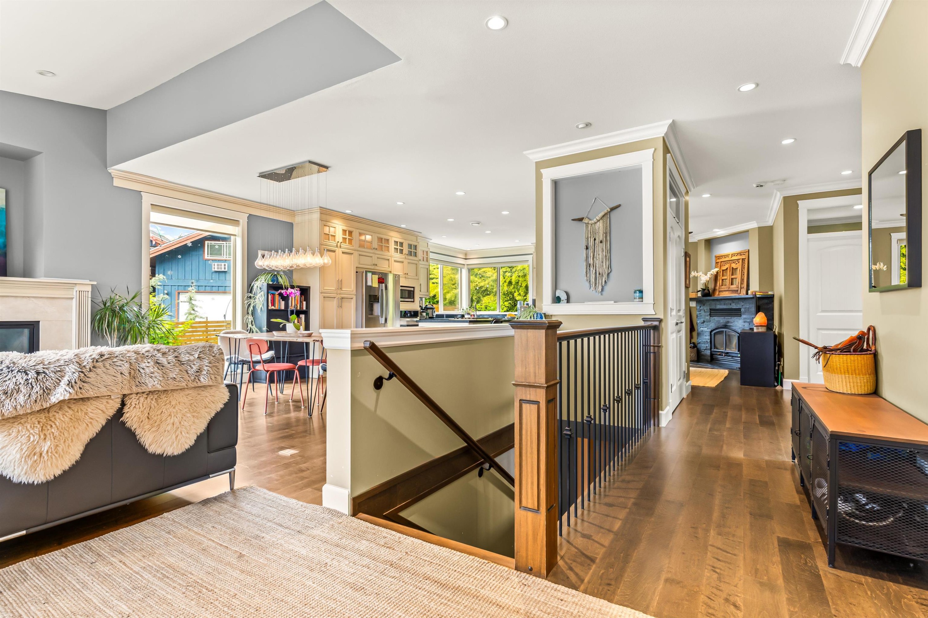 915 Thistle Place, Britannia Beach, BC