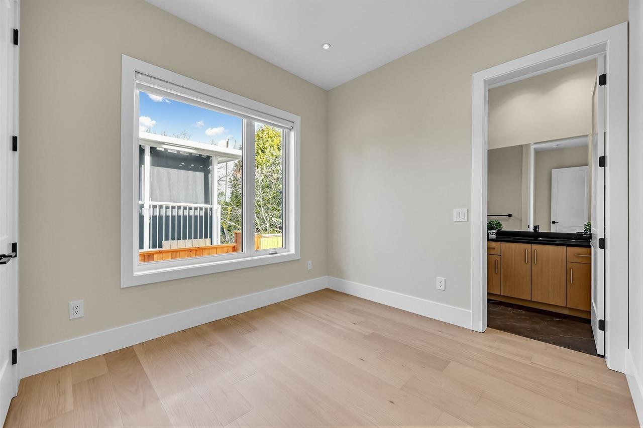 821 Prospect Street, Coquitlam, BC