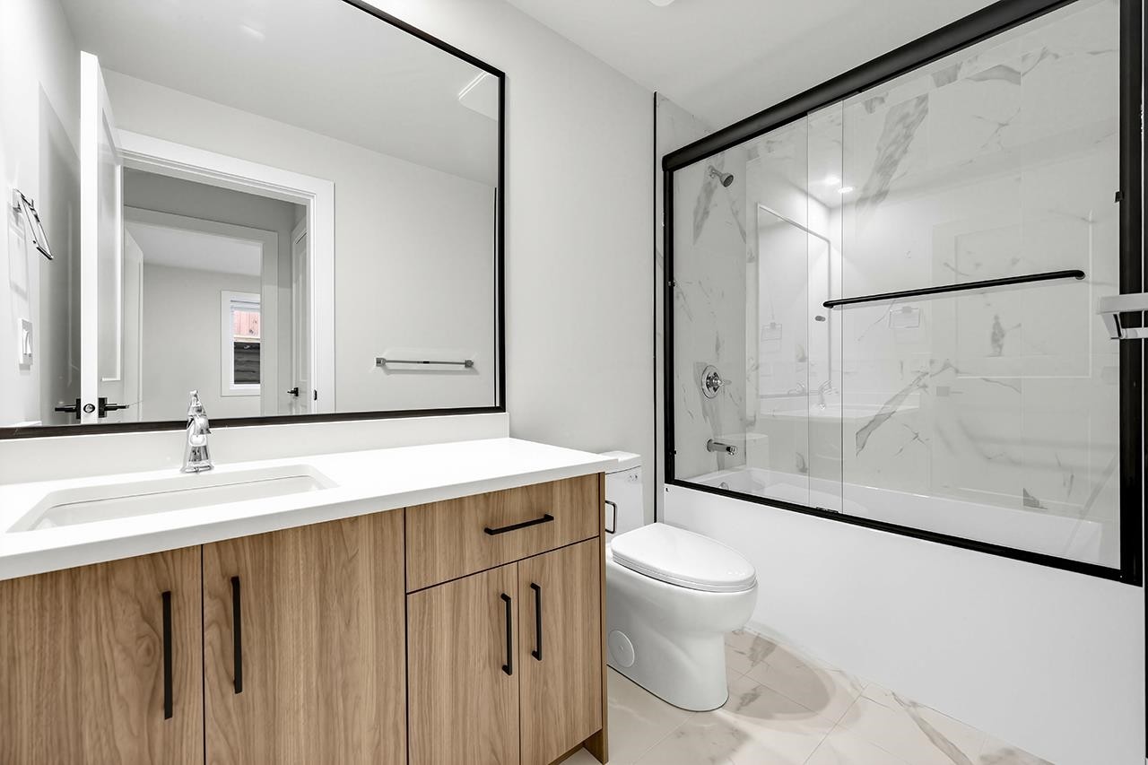821 Prospect Street, Coquitlam, BC