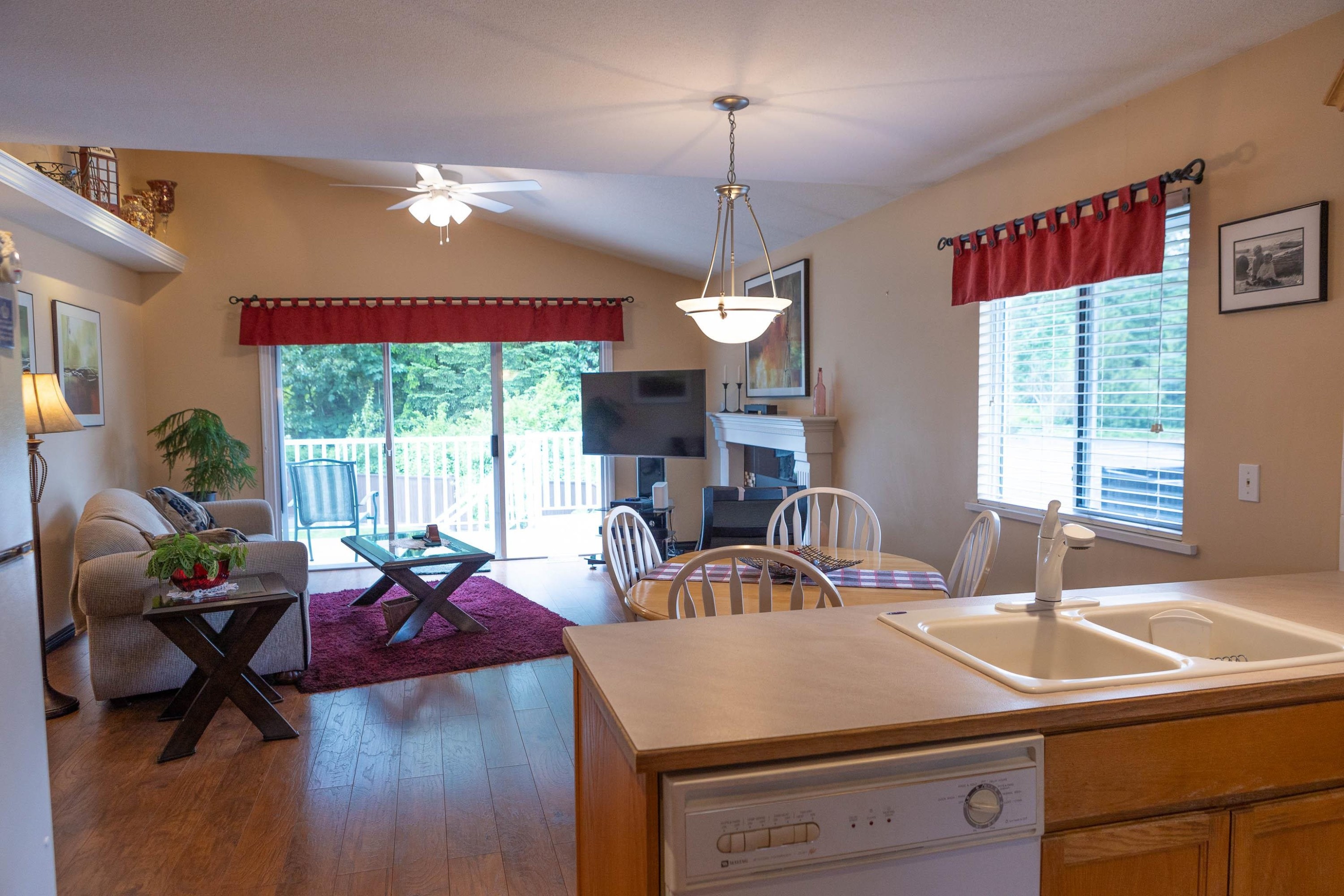 888 Herrmann Street, Coquitlam, BC