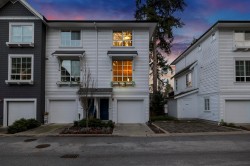 5-19696 Hammond Road Pitt Meadows, BC V3Y 0G7