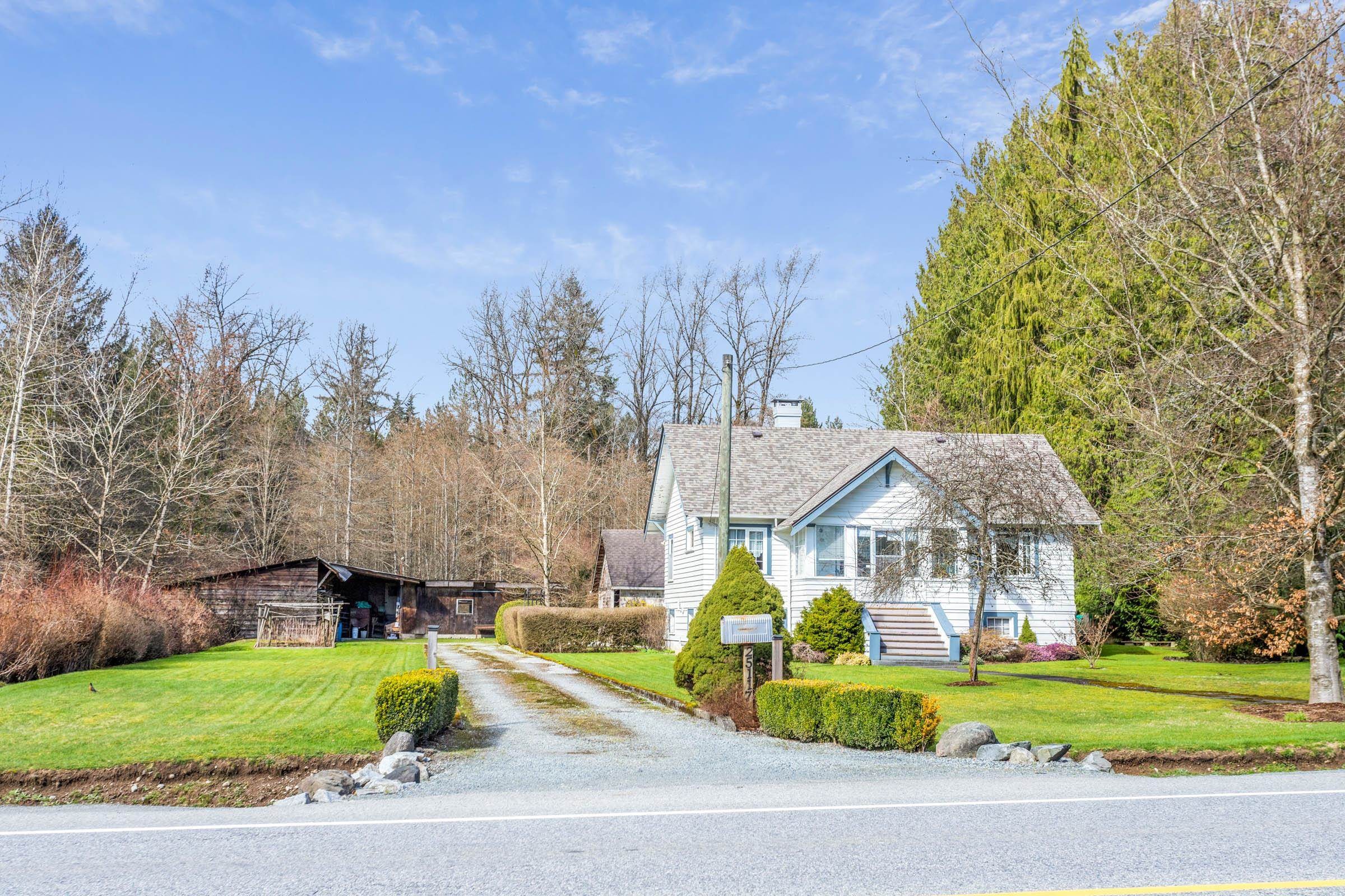 25117 Dewdney Trunk Road, Maple Ridge, BC
