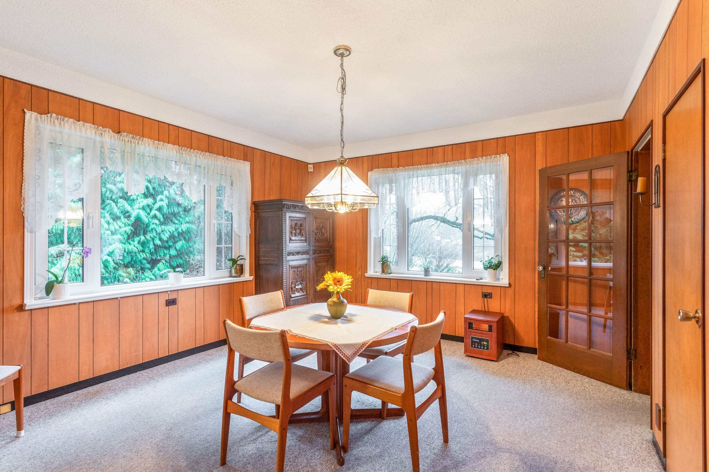 25117 Dewdney Trunk Road, Maple Ridge, BC