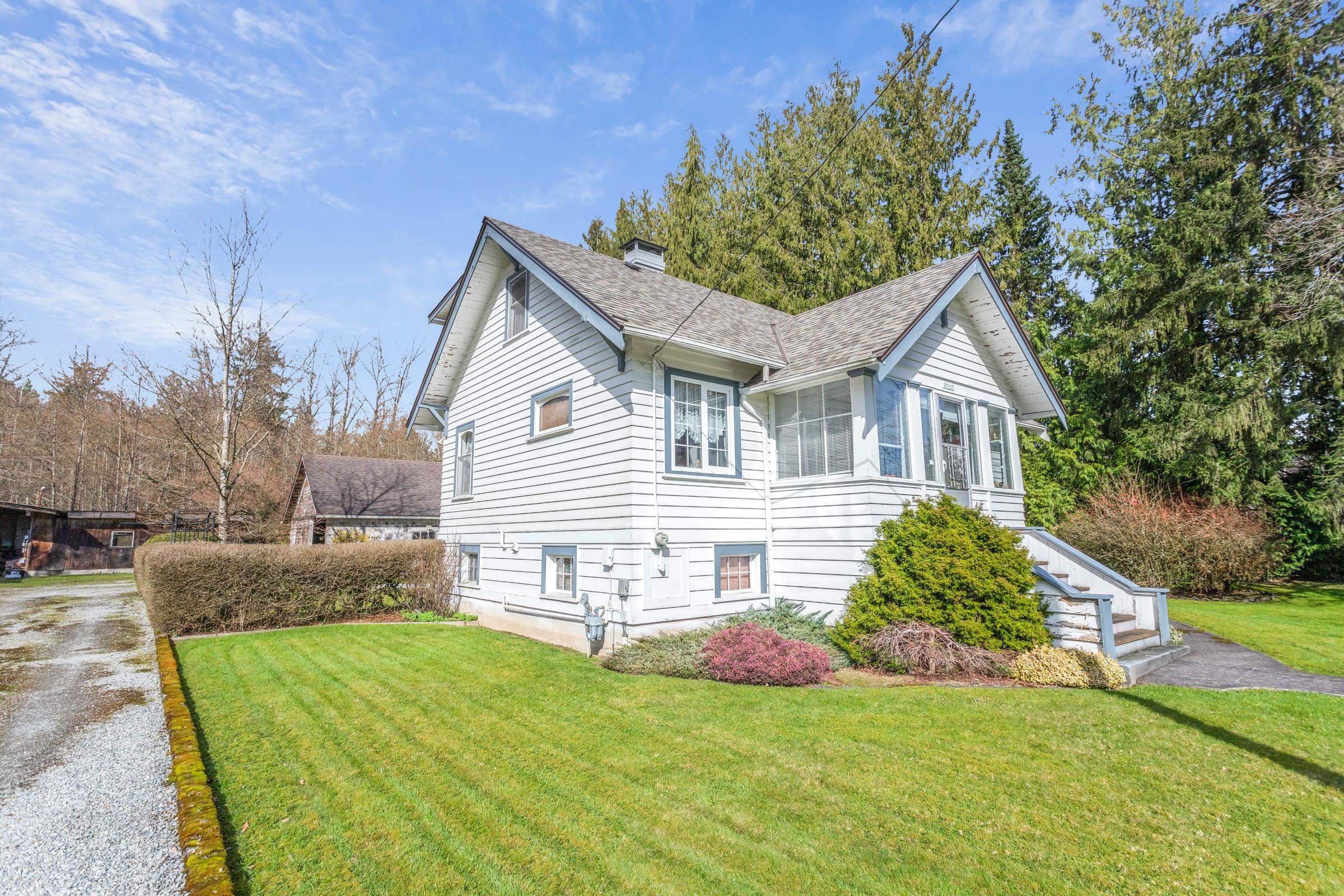 25117 Dewdney Trunk Road, Maple Ridge, BC
