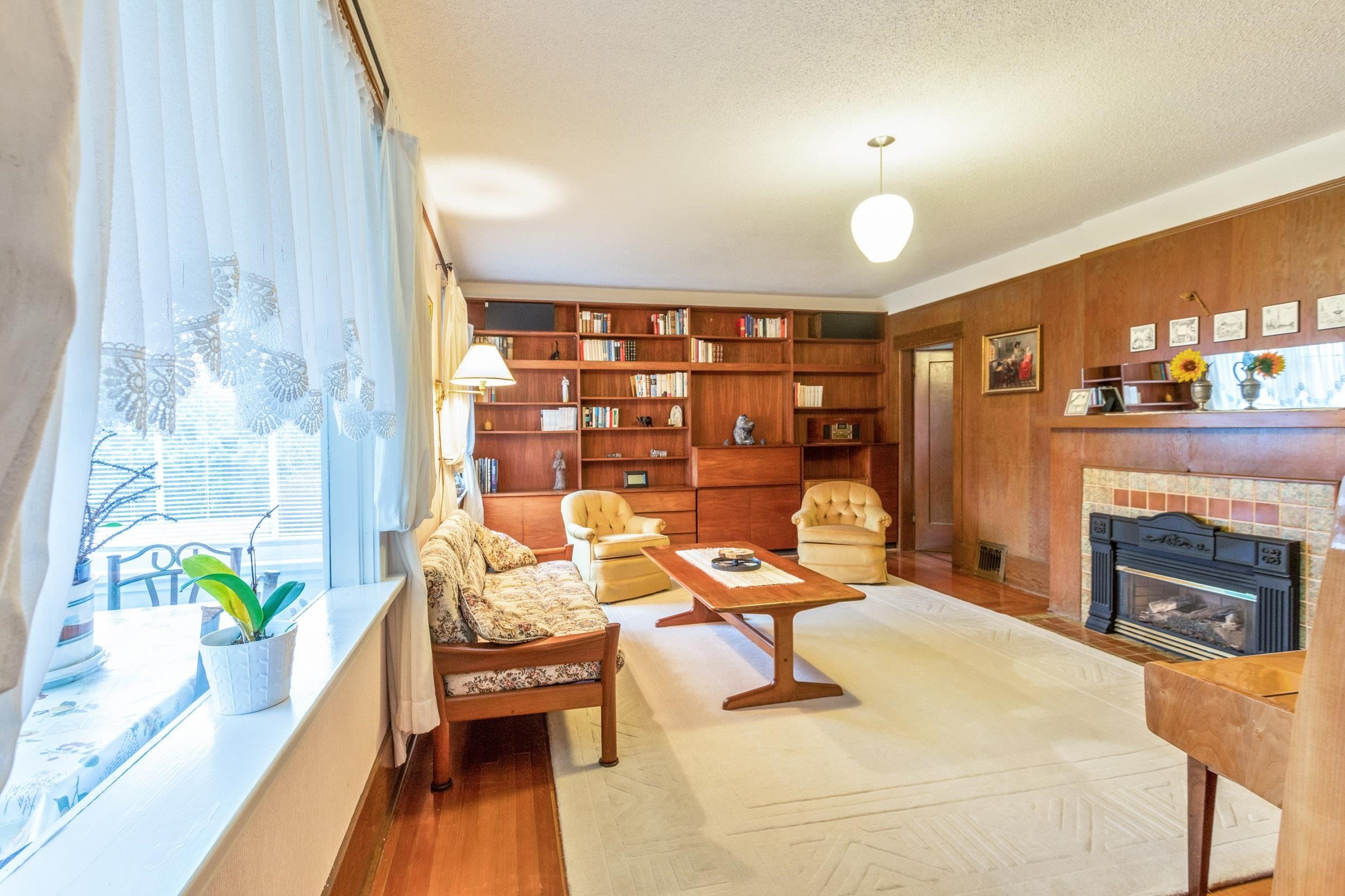 25117 Dewdney Trunk Road, Maple Ridge, BC