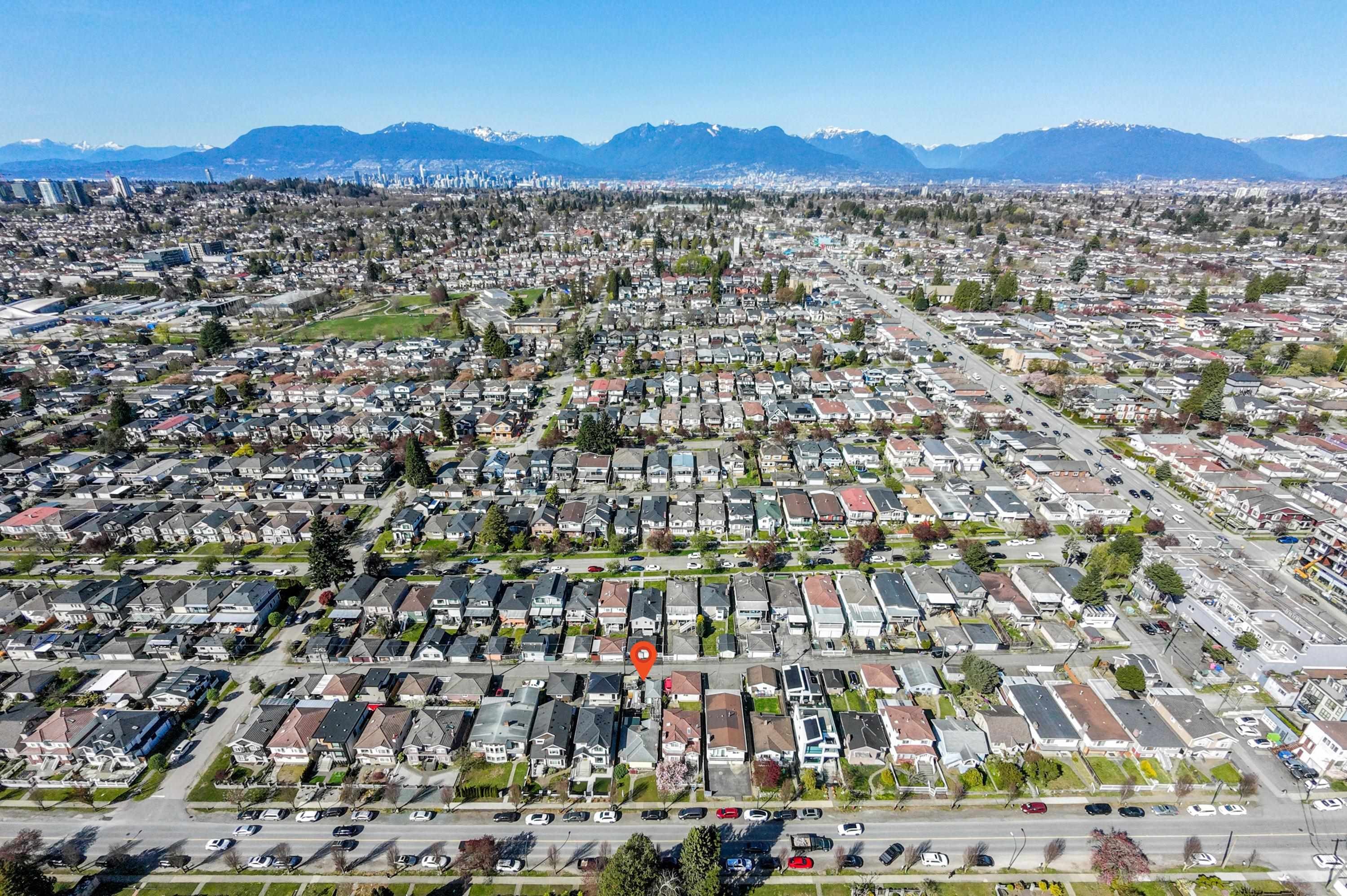 571 57Th Avenue E, Vancouver, BC