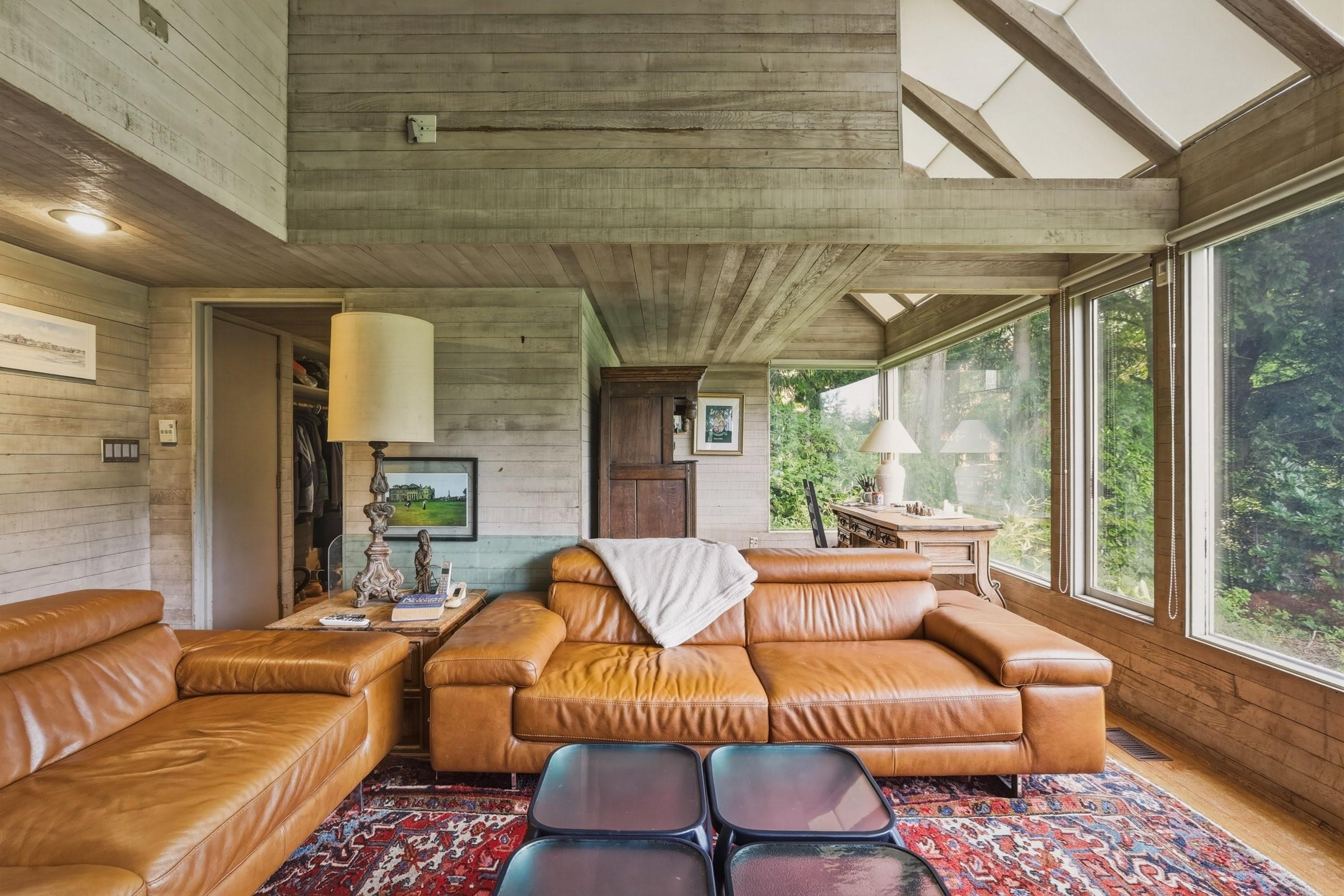 460 Southborough Drive, West Vancouver, BC - Indoor Photo Showing Other Room