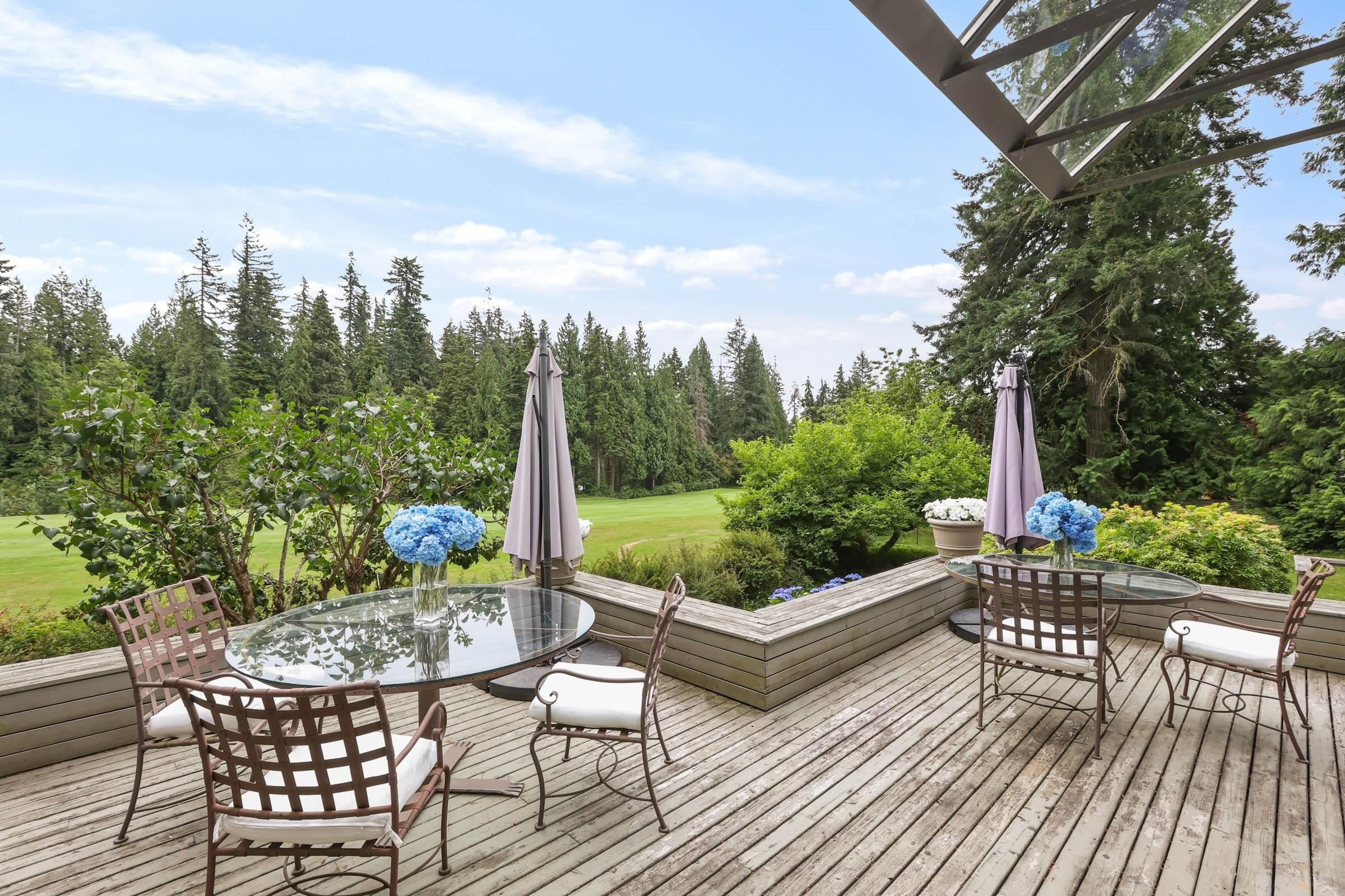 460 Southborough Drive, West Vancouver, BC - Outdoor With Deck Patio Veranda