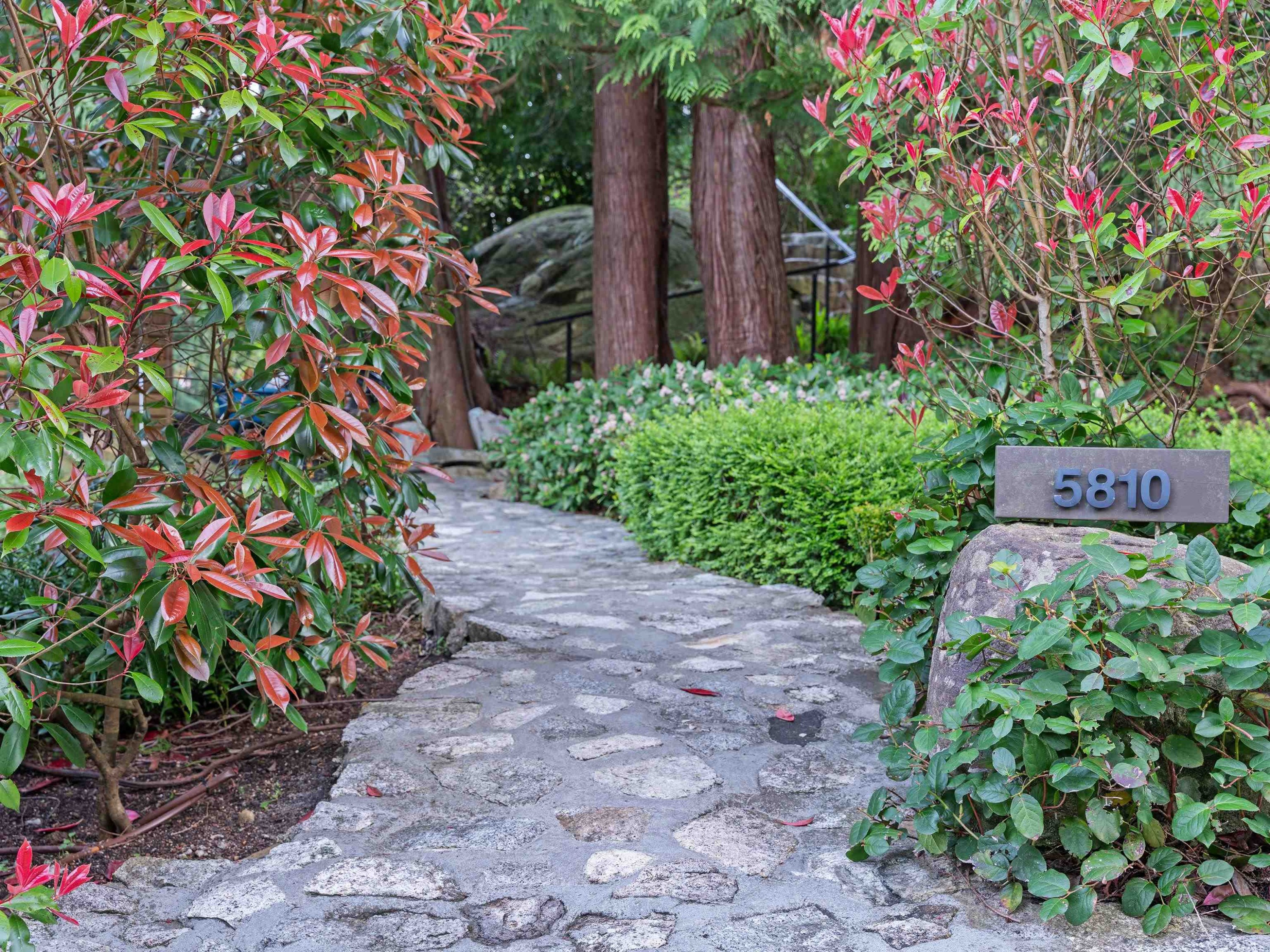 5810 Eagle Island, West Vancouver, BC