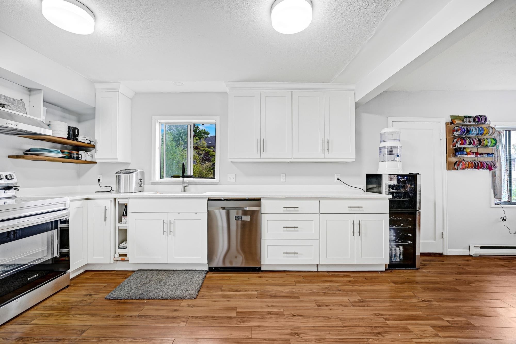 2015 Fraser Avenue, Port Coquitlam, BC