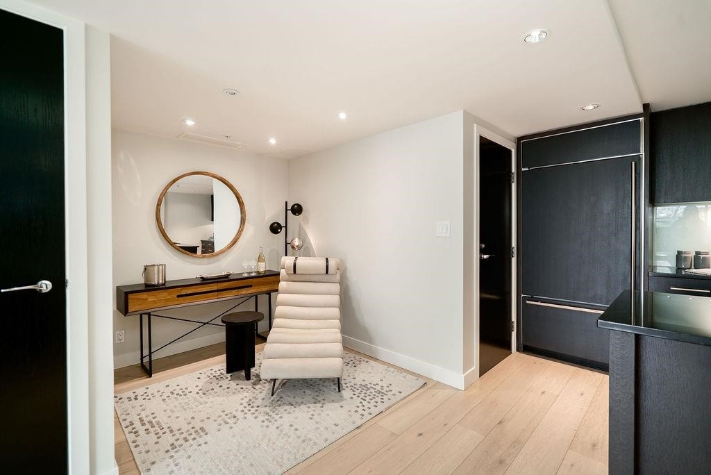 1471 Howe Street, Vancouver, BC