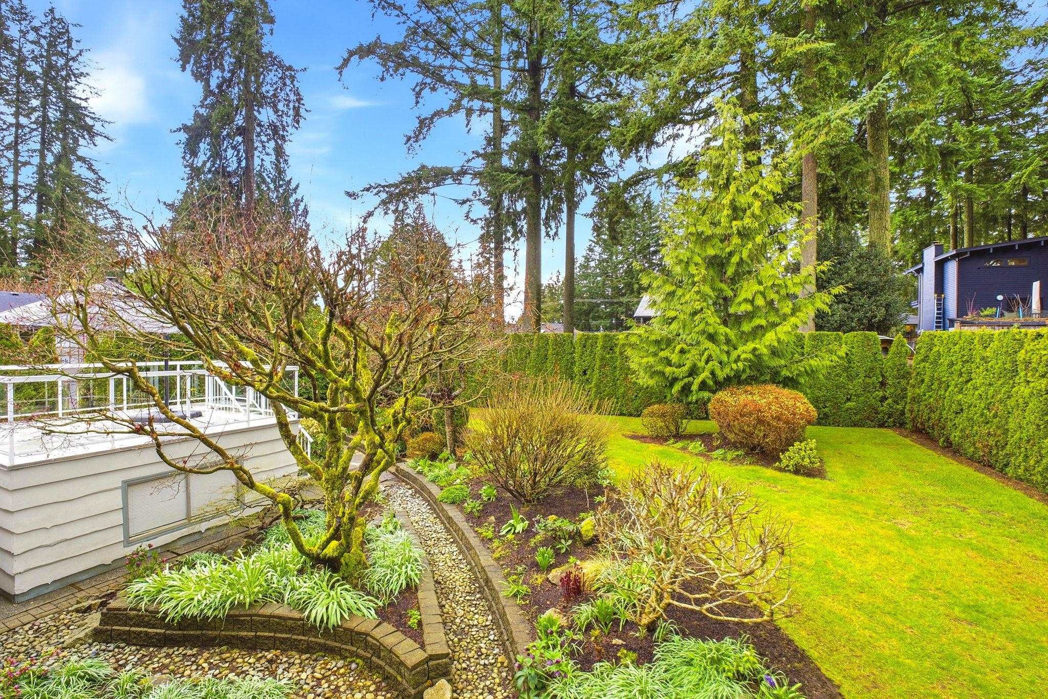 2522 Bronte Drive, North Vancouver, BC