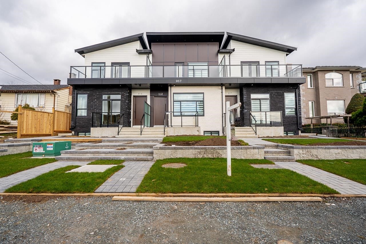102-957 Edgar Avenue, Coquitlam, BC