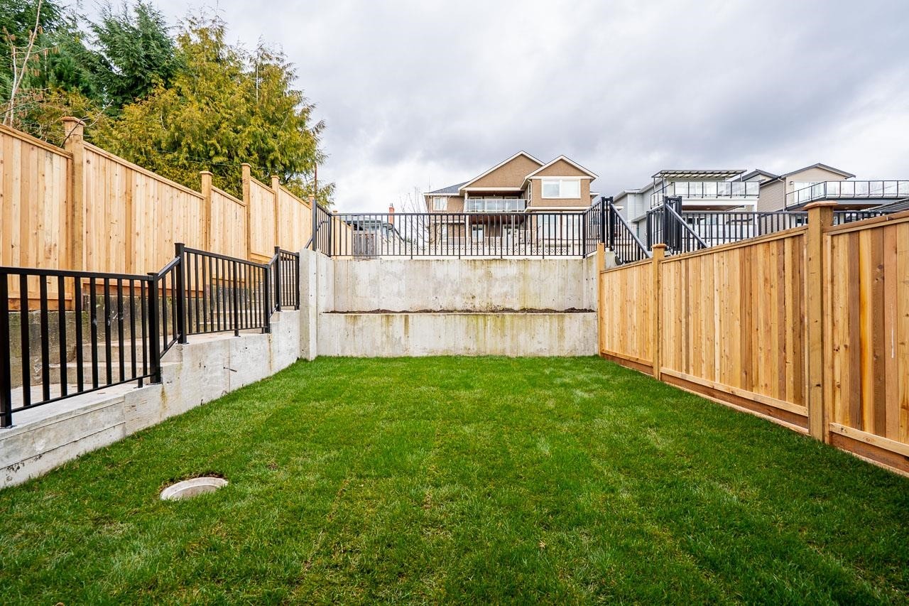 102-957 Edgar Avenue, Coquitlam, BC